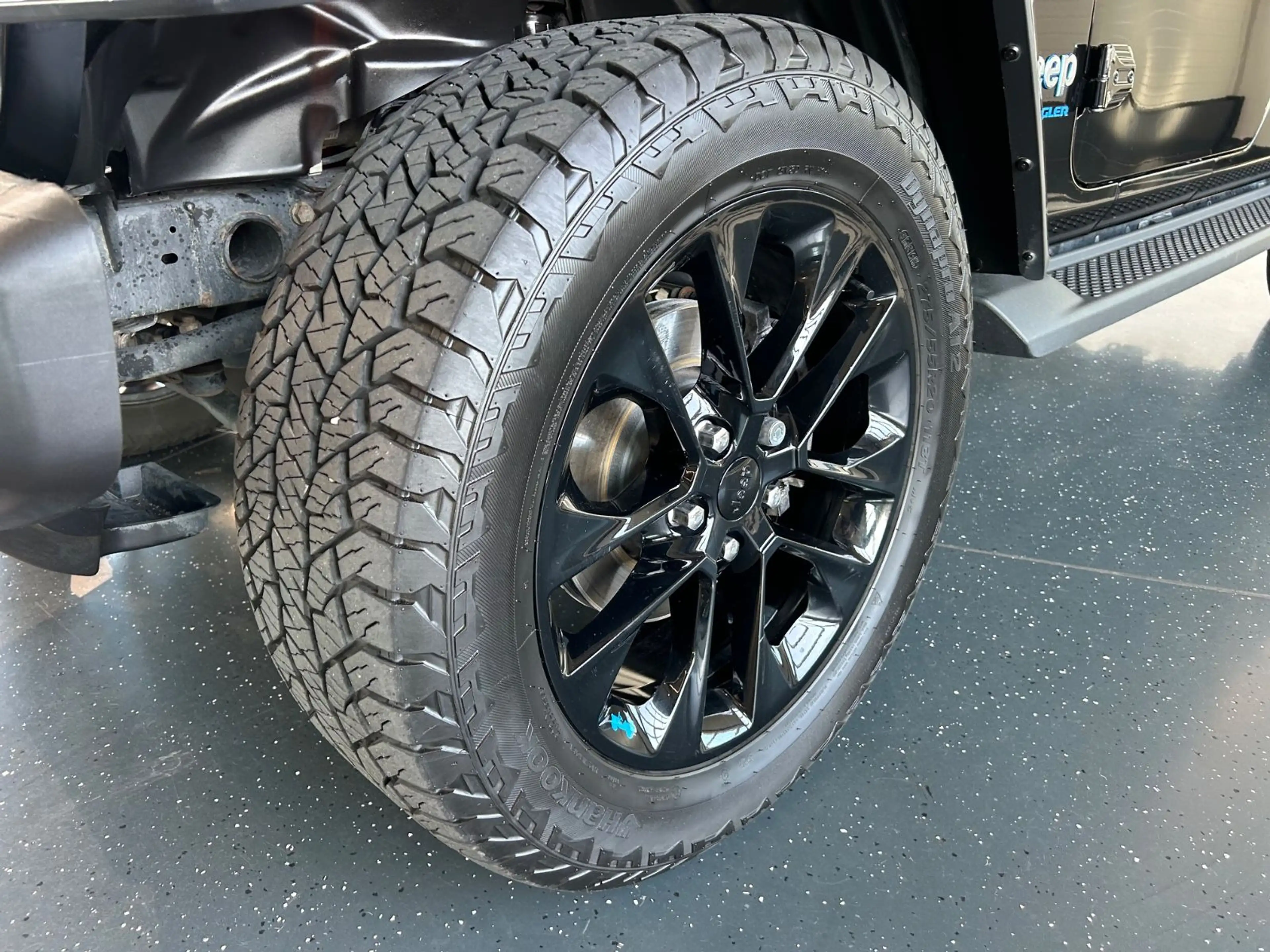 Jeep Wrangler Unlimited Sahara*PLUG-IN*KAMERA*PDC*BC — photo 7