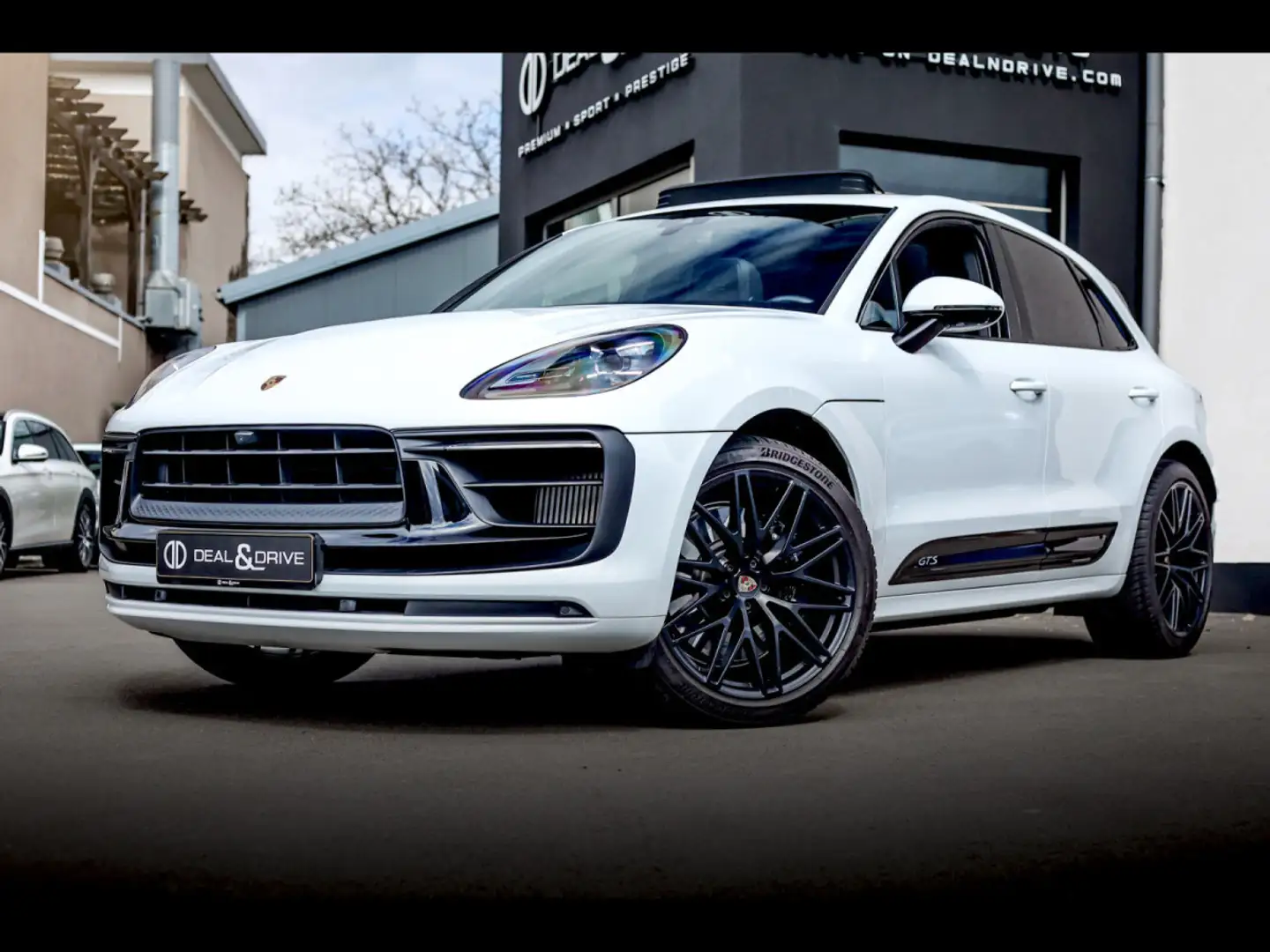Porsche Macan III GTS PDK°CARRARA WHITE METALLIC°RS SPYDER°BOSE Blanc - 1