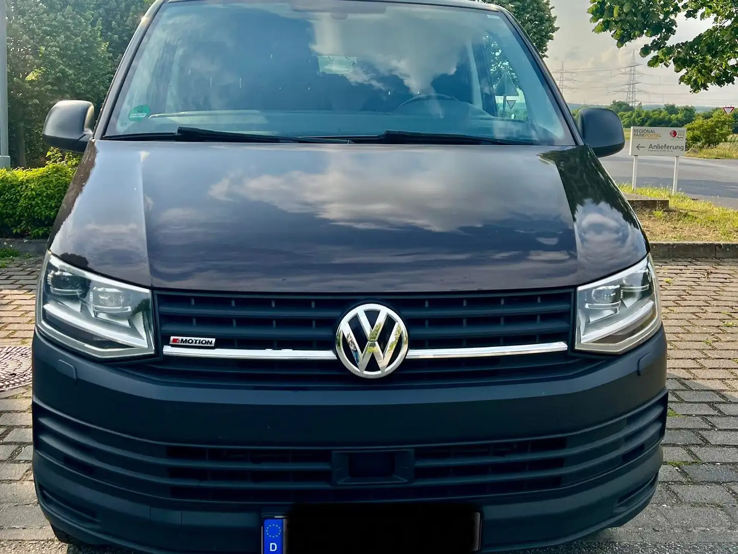 Volkswagen T6 Transporter Transporter T6 4MOTION Lang Braun - 2