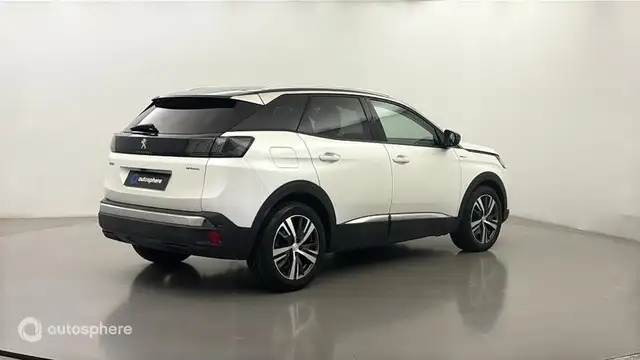 Peugeot 3008 view 5