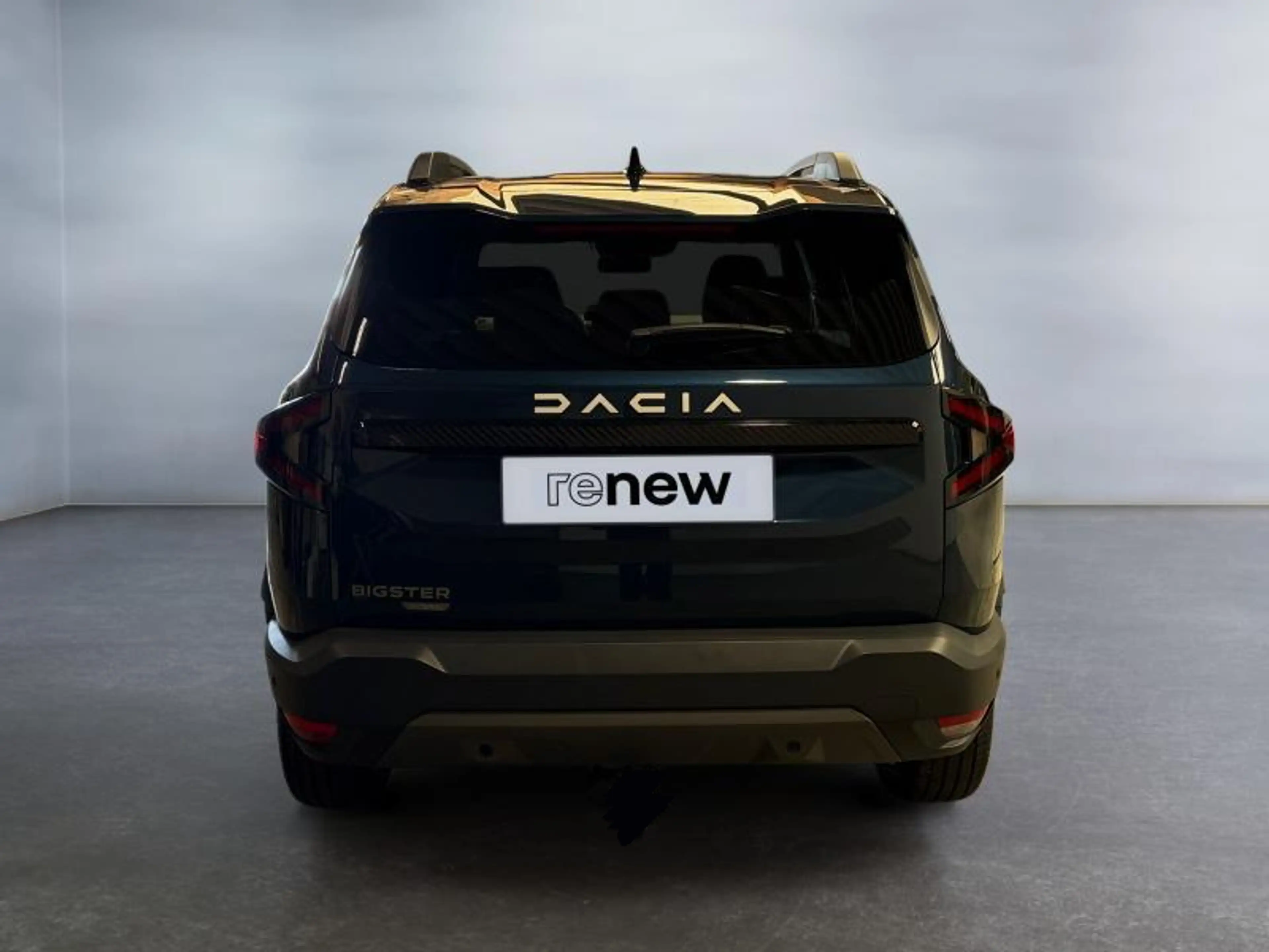 Dacia Bigster 1.8 Hybrid Journey 155Hpe — photo 8