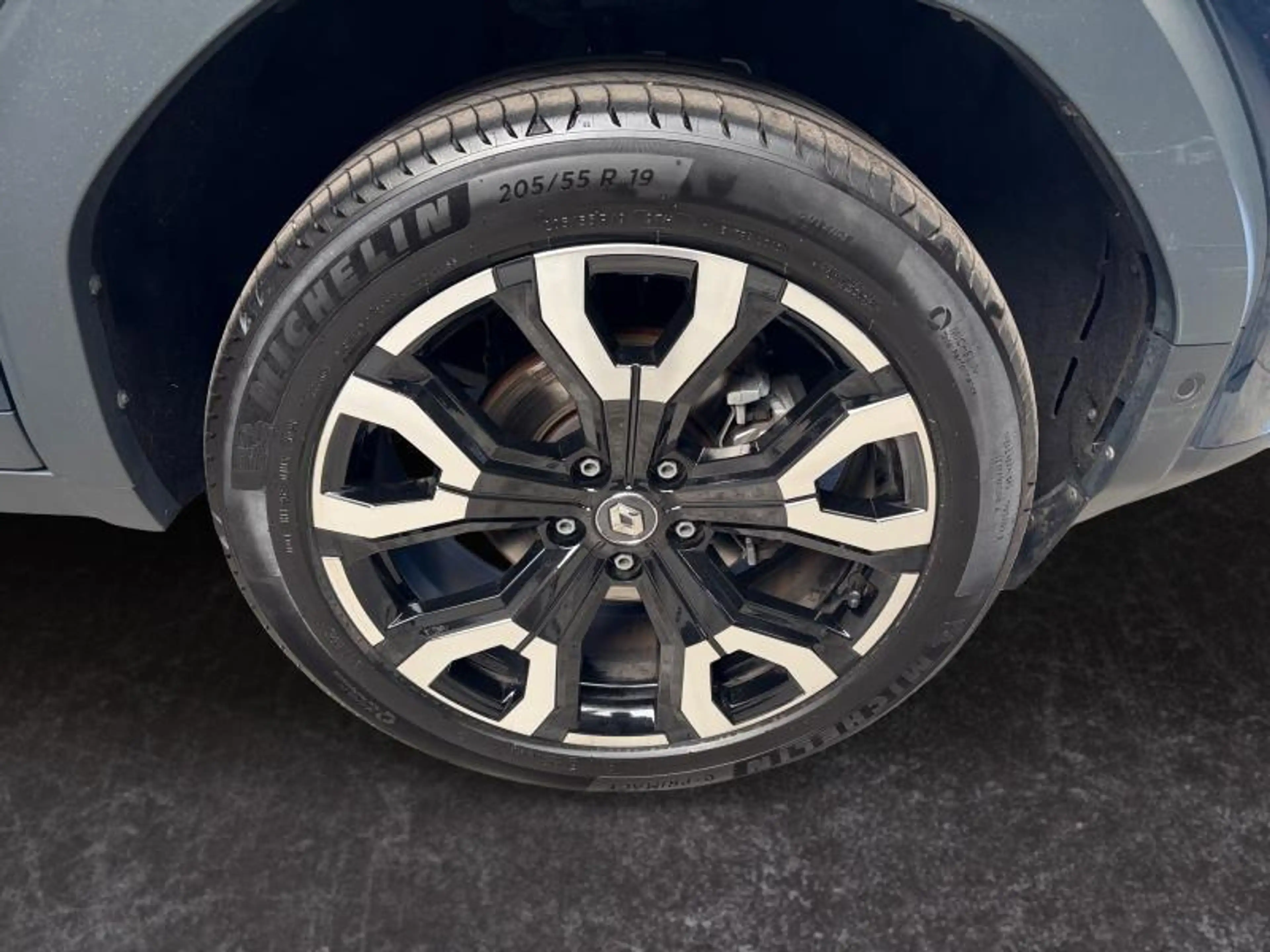 Dacia Bigster 1.8 Hybrid Journey 155Hpe — photo 10