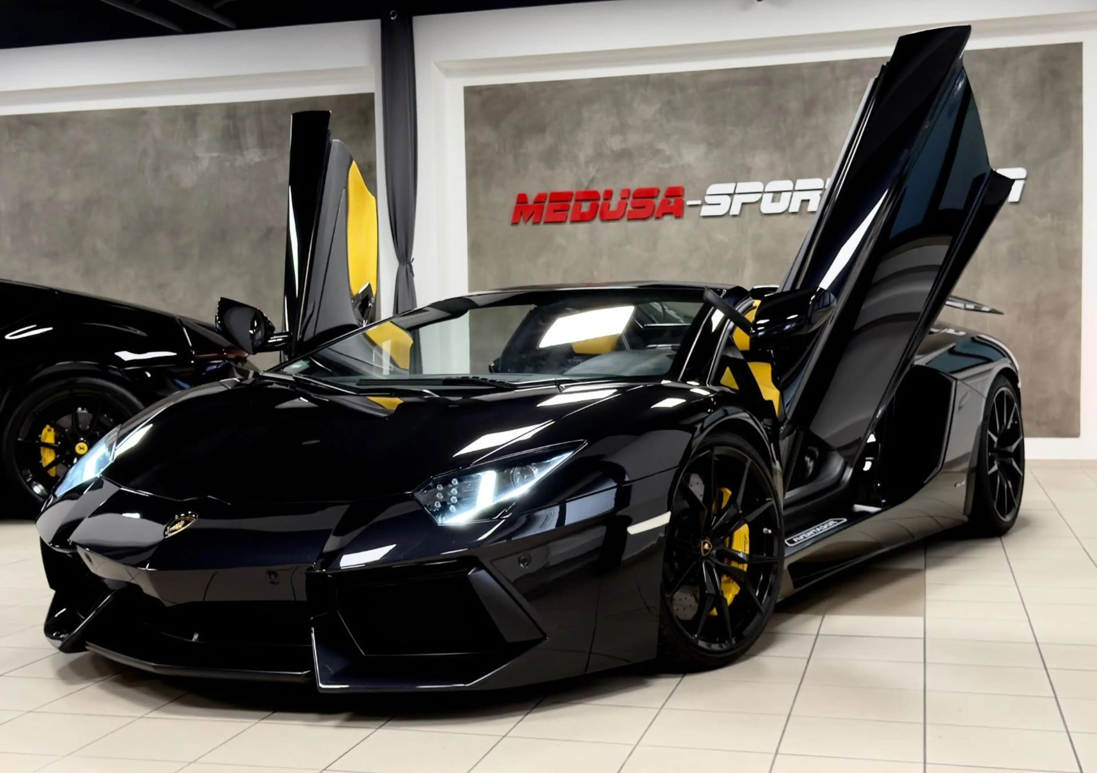 Lamborghini Aventador AVENTADOR LP 700-4 ROADSTER NOVITEC EINZELSTÜCK! — photo 3