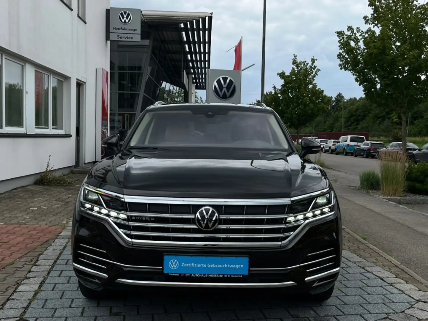 Volkswagen Touareg Atmos 4MeHybrid V6TSI AHK*LUFT*360*Pano!!! Braun - 2