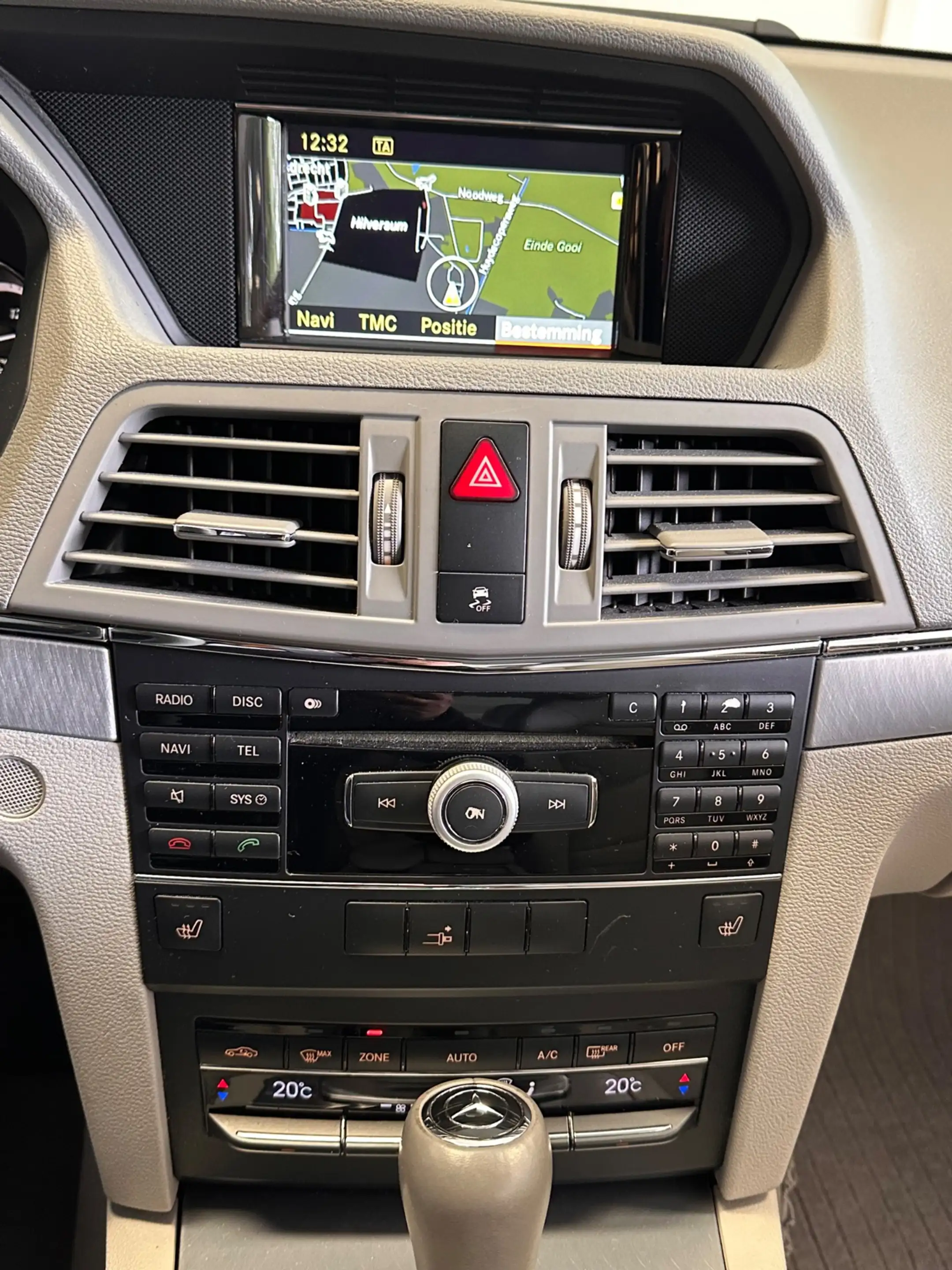 Mercedes-Benz E 350 Coupé CDI Elegance 2009 Navi Cruise Xenon — photo 9