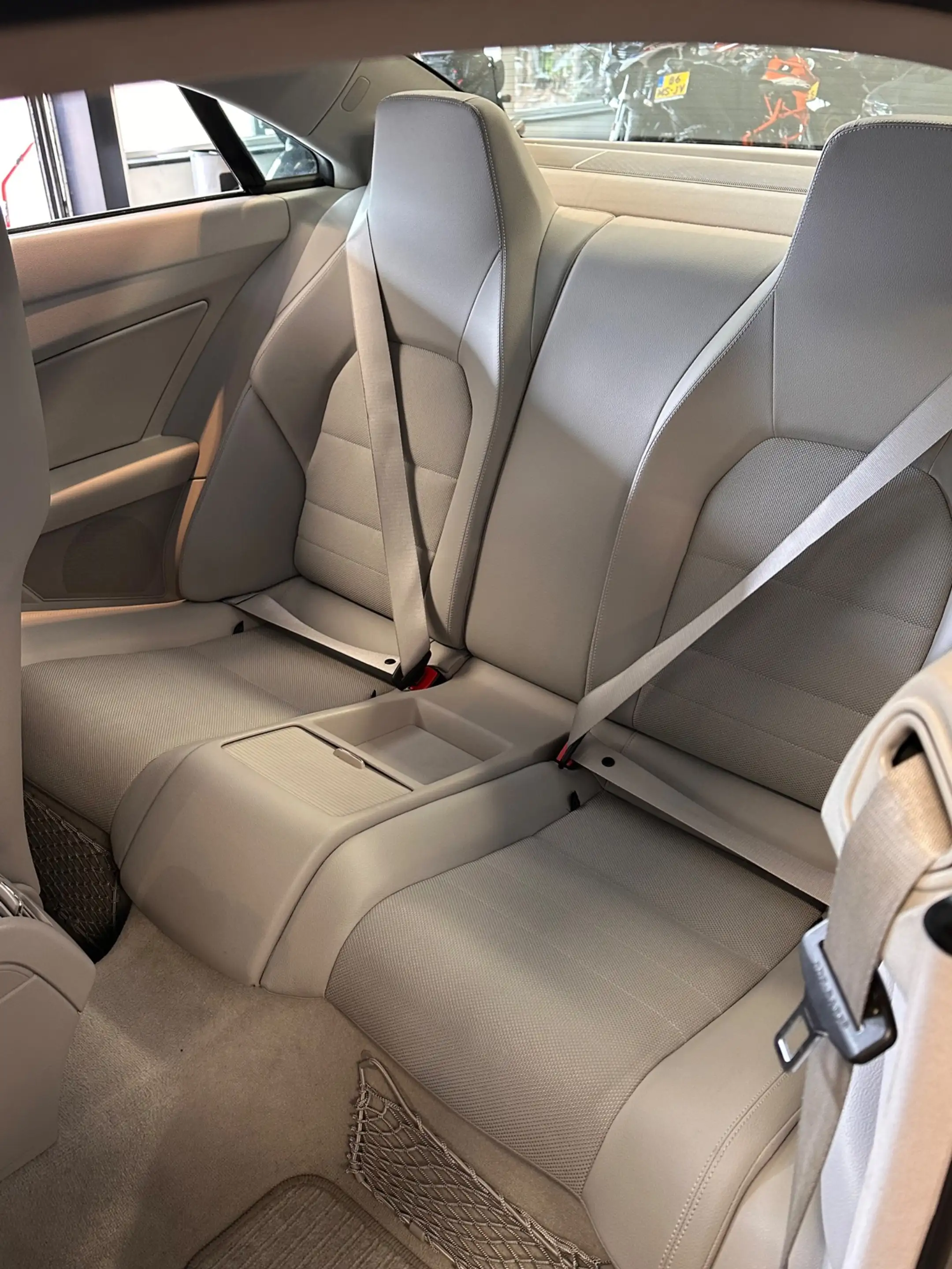 Mercedes-Benz E 350 Coupé CDI Elegance 2009 Navi Cruise Xenon — photo 7