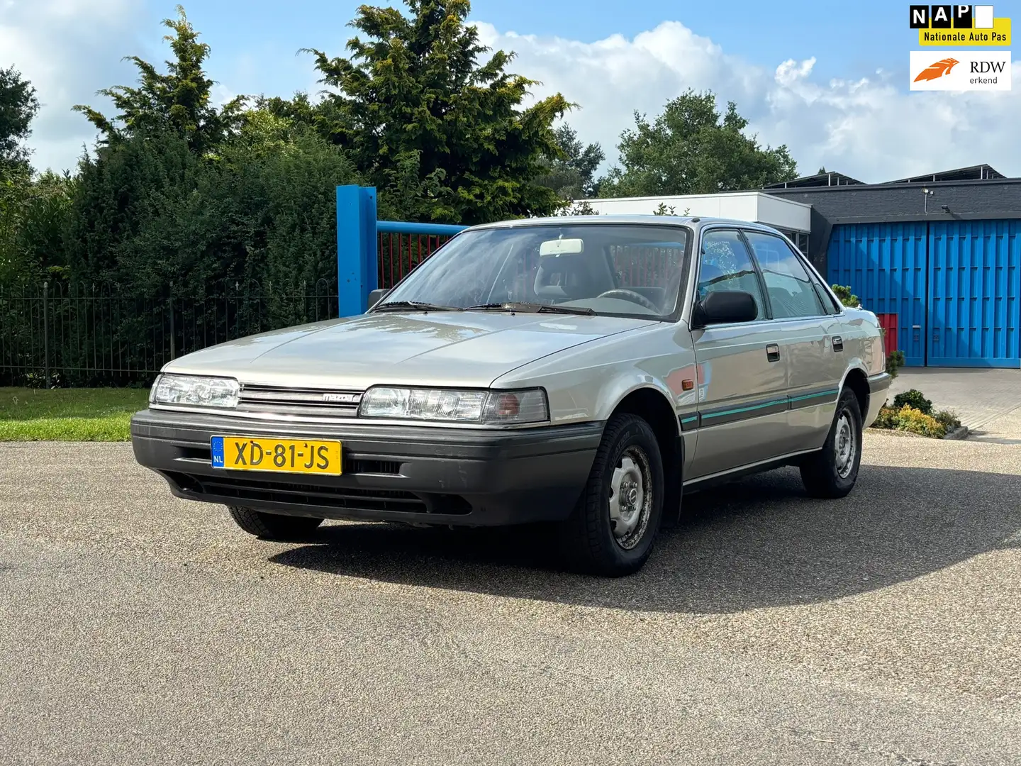 Mazda 626 1.8 GLX Grau - 1
