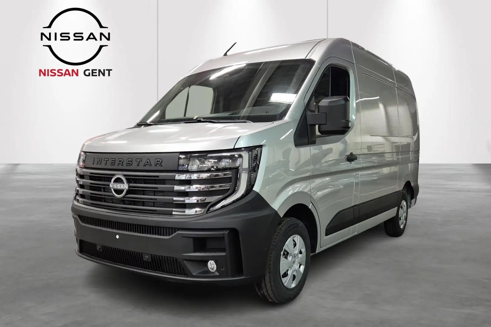 Nissan Interstar 2.0 dCi L2H2 Tekna Direct leverbaar - 1