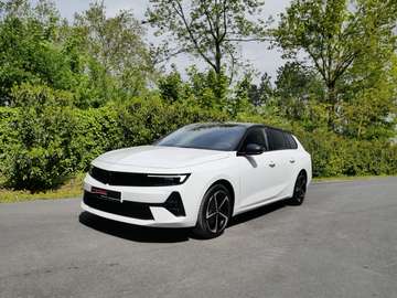 Sports Tourer Plug-In-Hybrid GS 180pk