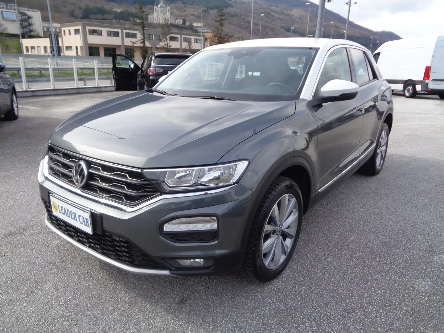 Volkswagen T-Roc 1.6 tdi 115 cv Style Gris - 1