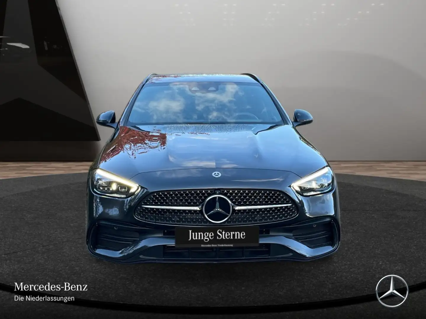 Mercedes-Benz C 220 d T AMG+NIGHT+360+BURMESTER+KEYLESS+9G Grau - 2