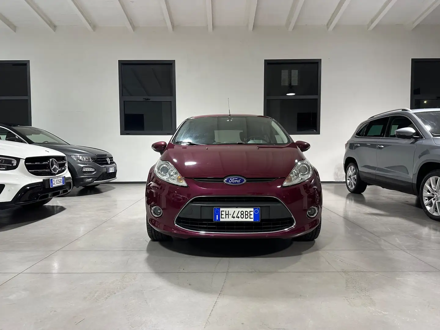 Ford Fiesta Fiesta 1.4 TDCi 5p. Titanium Rosso - 1