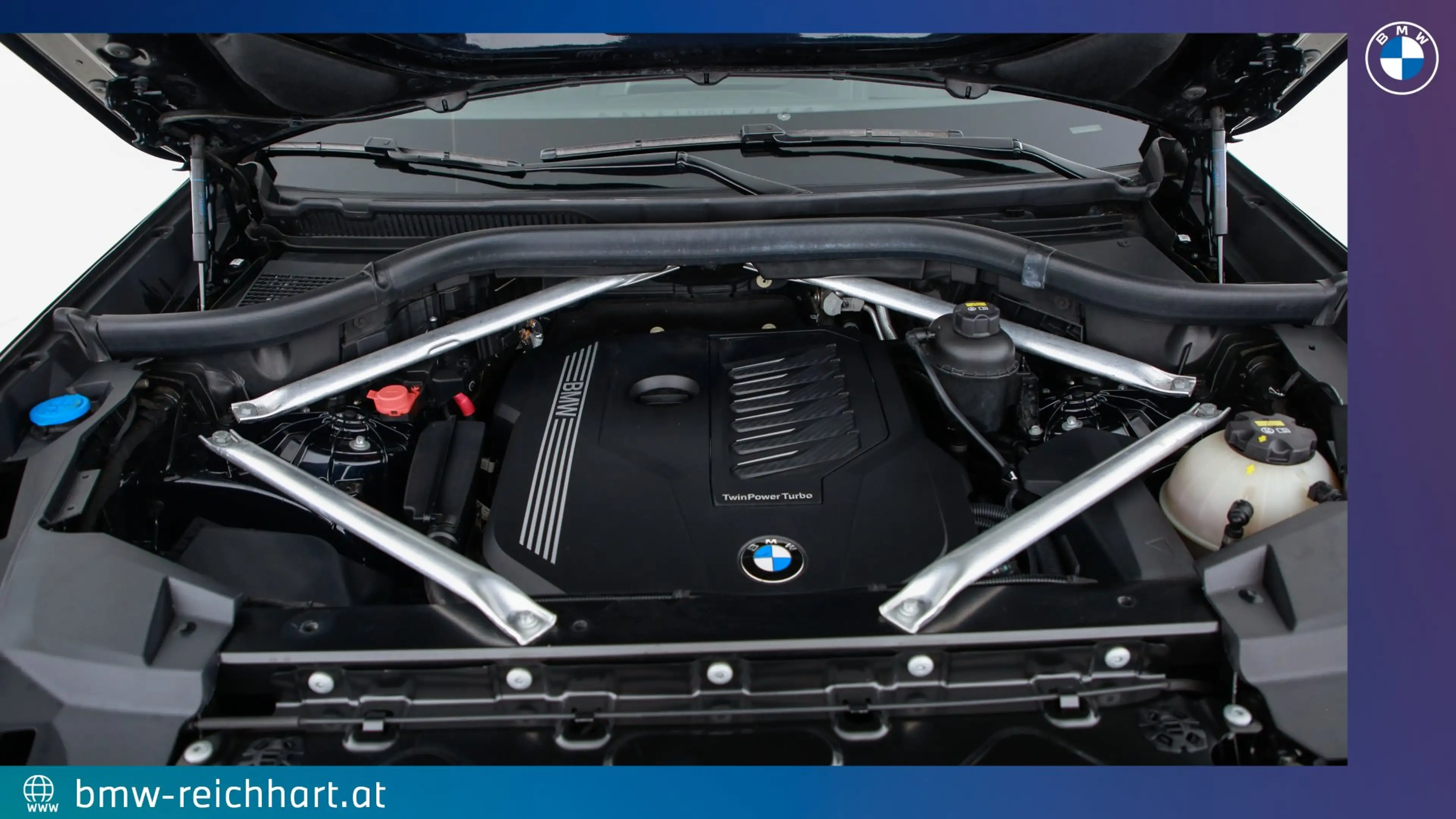 BMW X6 xDrive40i — photo 13