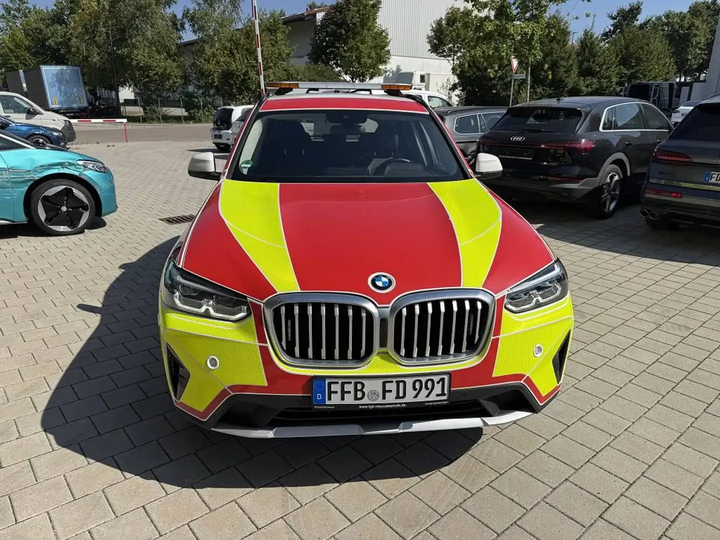 BMW X3 20d xDrive *TOP-Ausstattung* RESCUE Weiß - 2