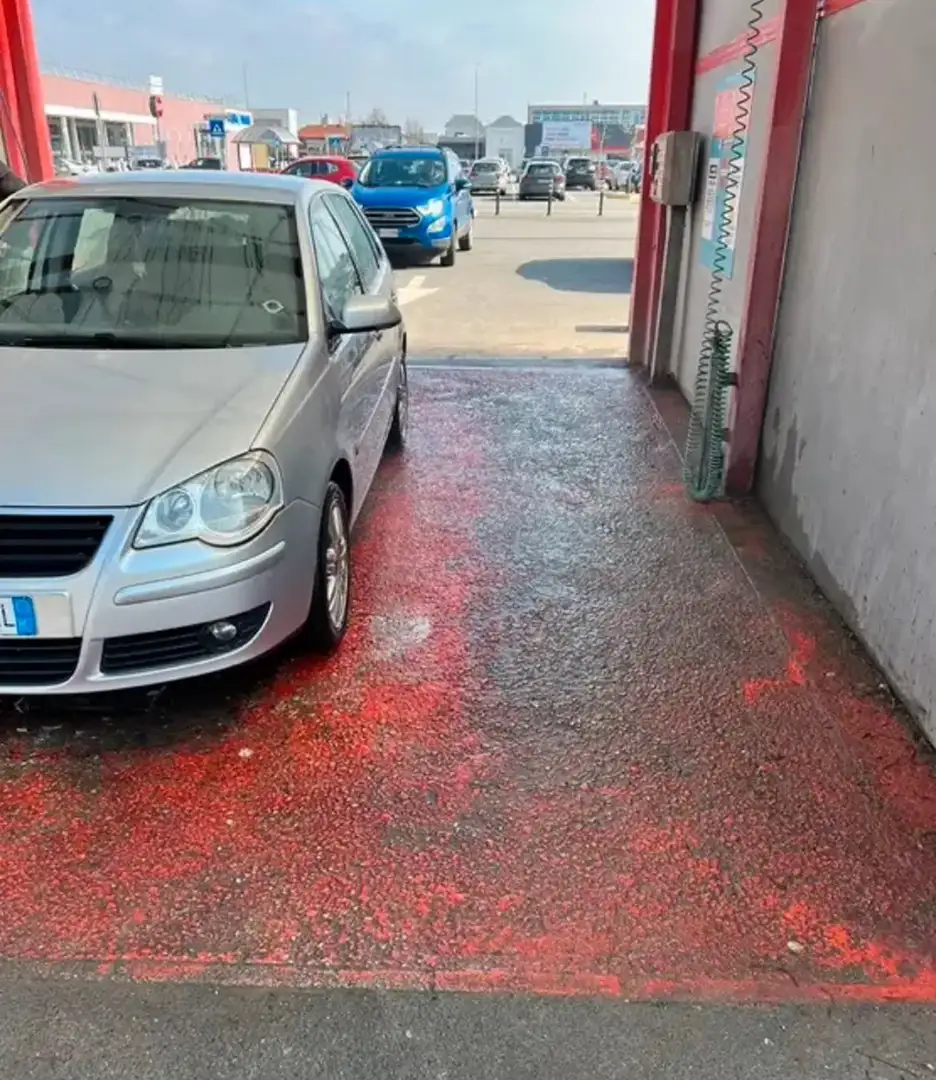 Volkswagen Polo 5p 1.4 tdi Fun - 1