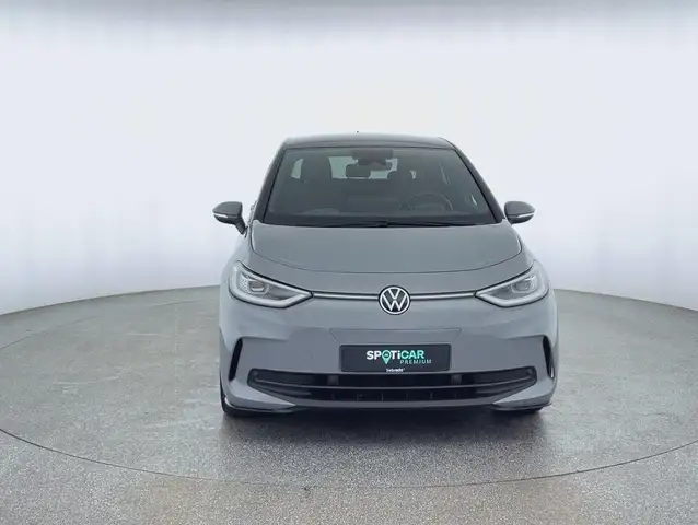 Volkswagen Id.3 view 2