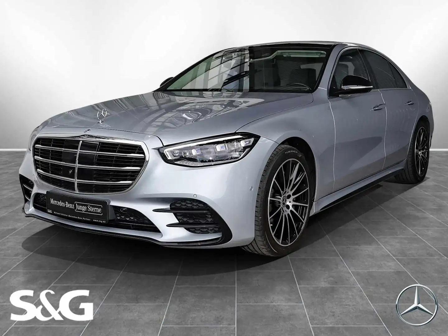Mercedes-Benz S 580 4M AMG PANORAMA+DISTRONIC+BURMESTER+360° Srebrny - 1