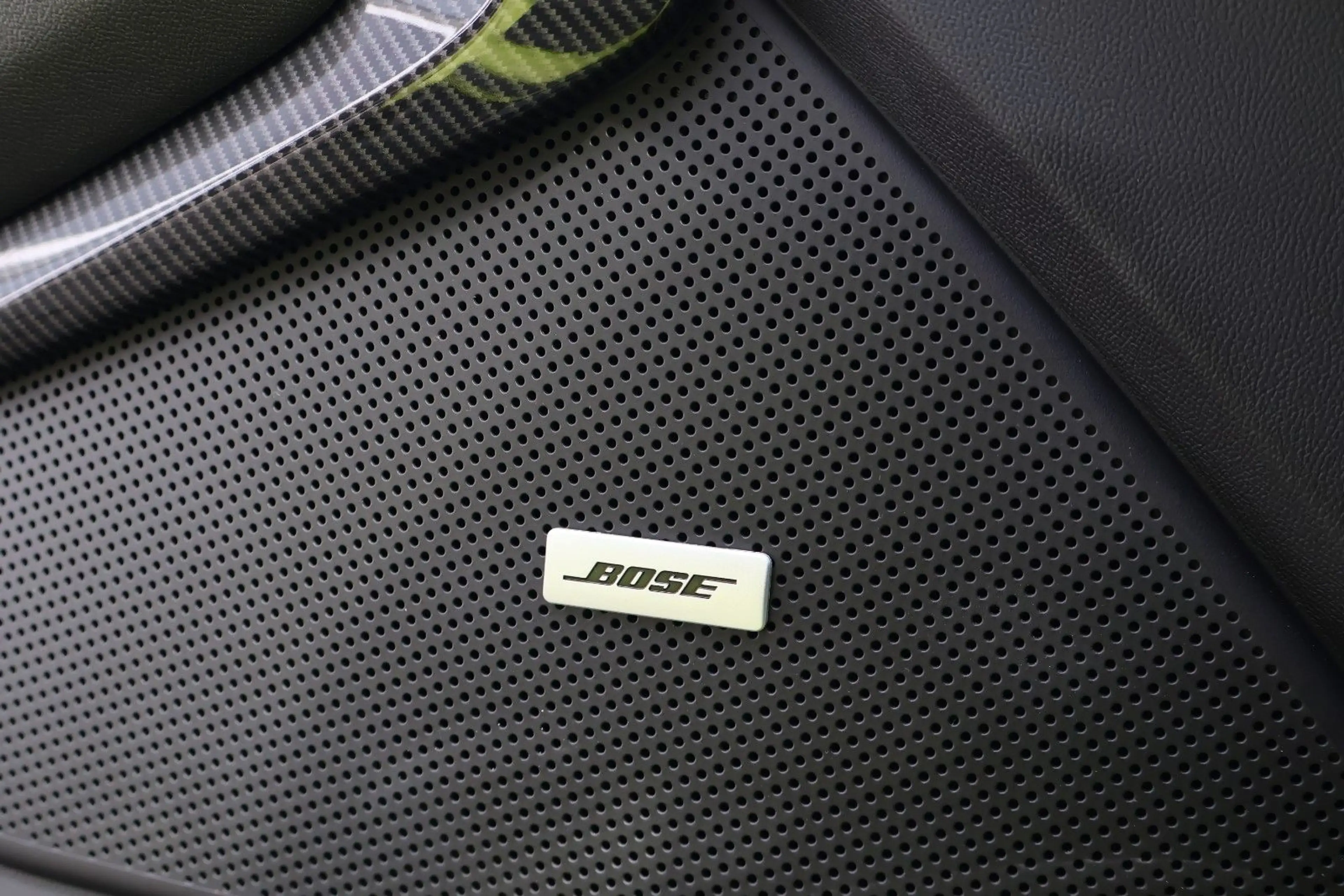 Chevrolet Camaro 2.0L ZL1 Optik/BOSE/RFK/LED/CARPLAY — photo 10