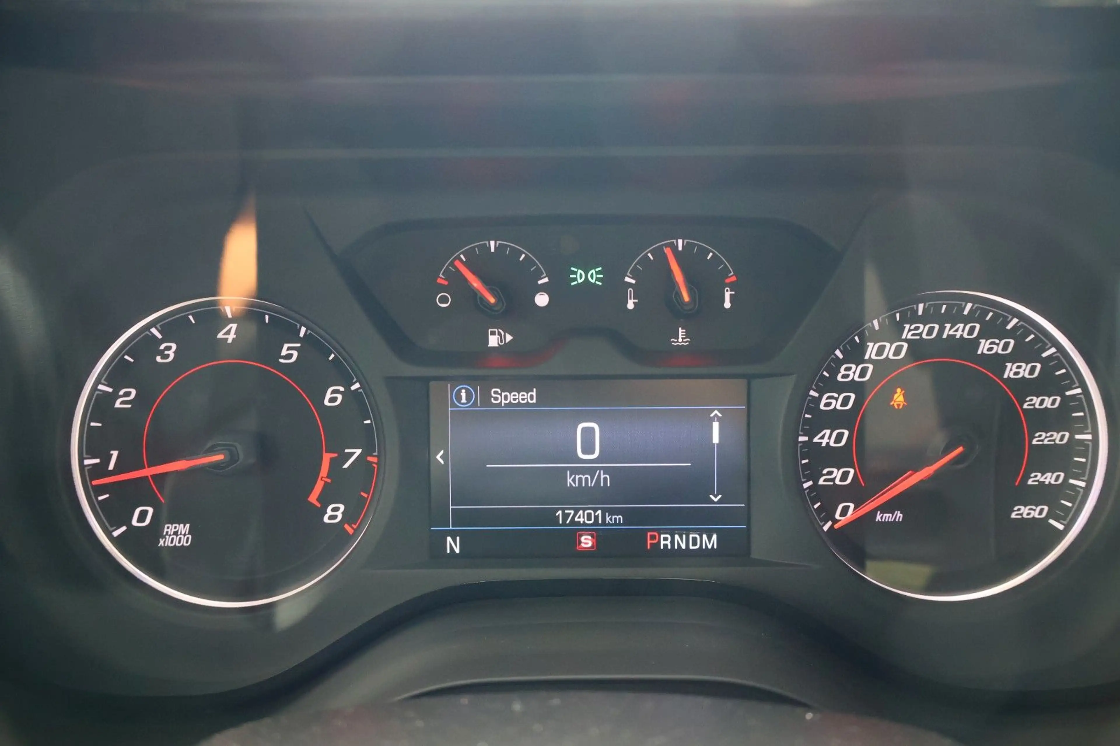 Chevrolet Camaro 2.0L ZL1 Optik/BOSE/RFK/LED/CARPLAY — photo 15