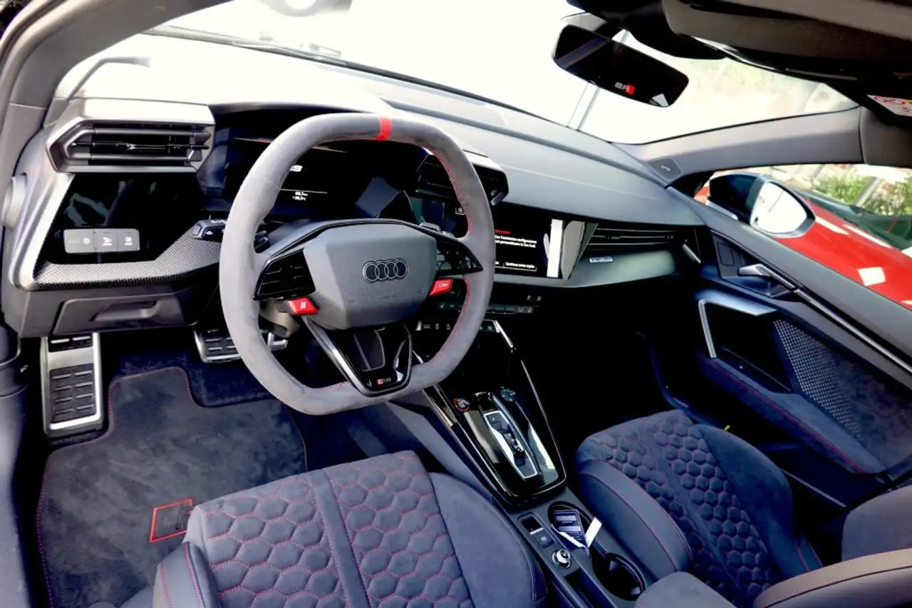 Audi RS3 2026 — фото 10