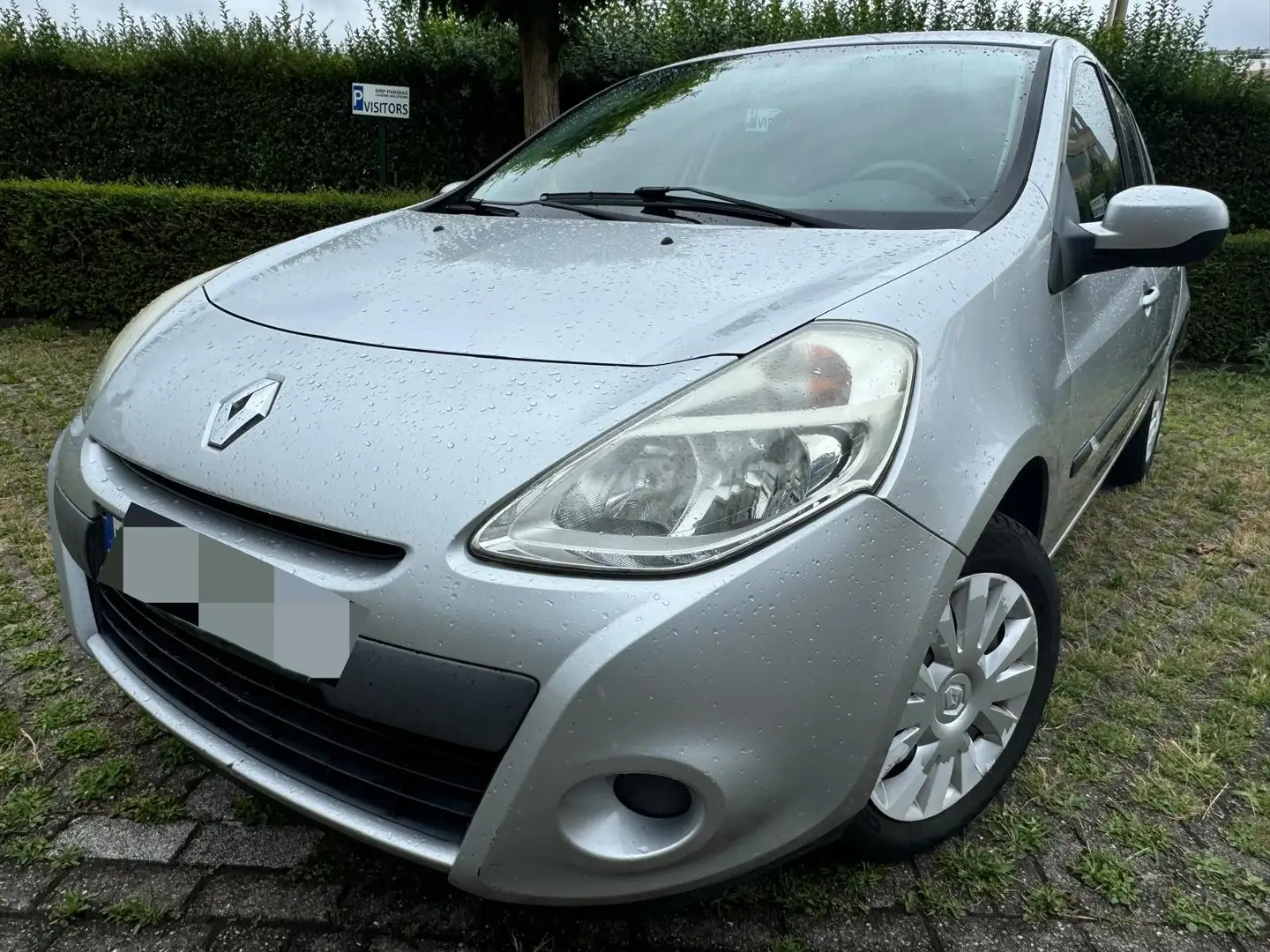 Renault Clio Renault Clio III phase 2 – 1.5 dCi – 2011 – 148 00 - 1