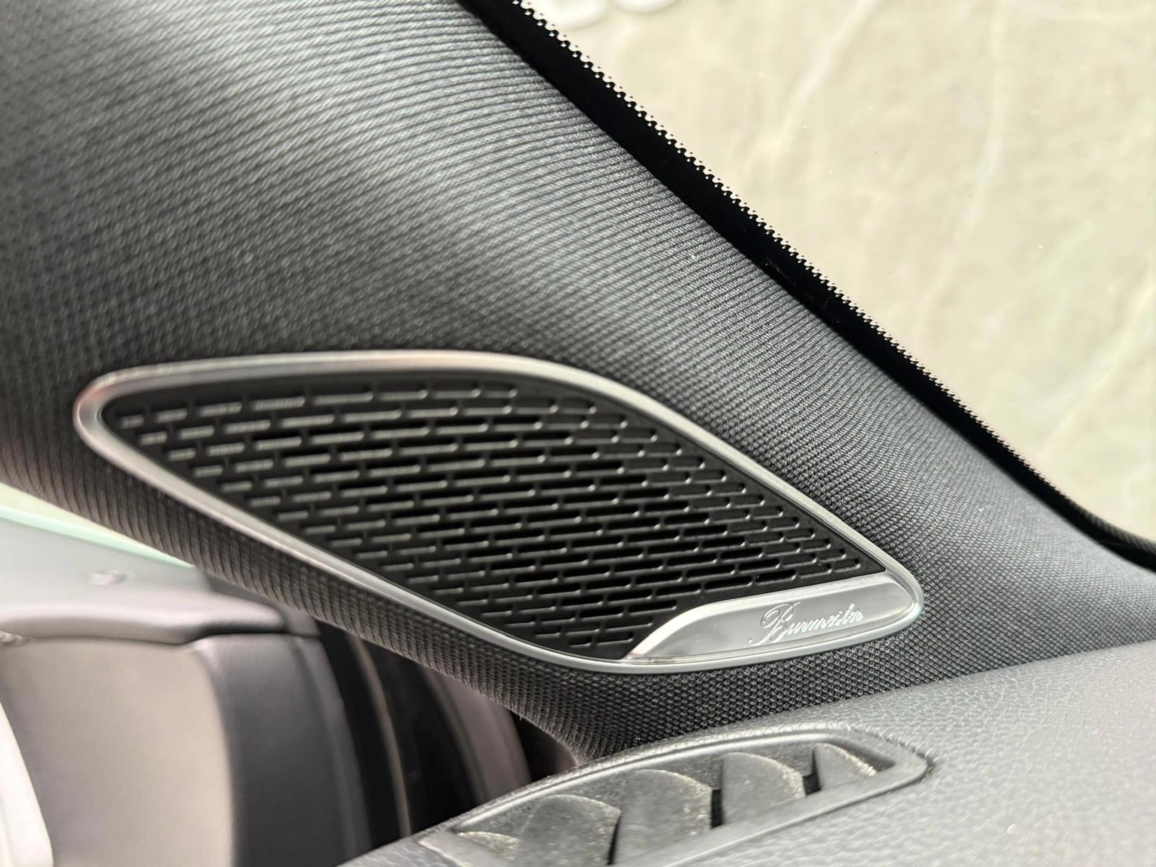 Mercedes-Benz A 180 d / AUT / APK / Panorama / Leder / Camera — photo 14