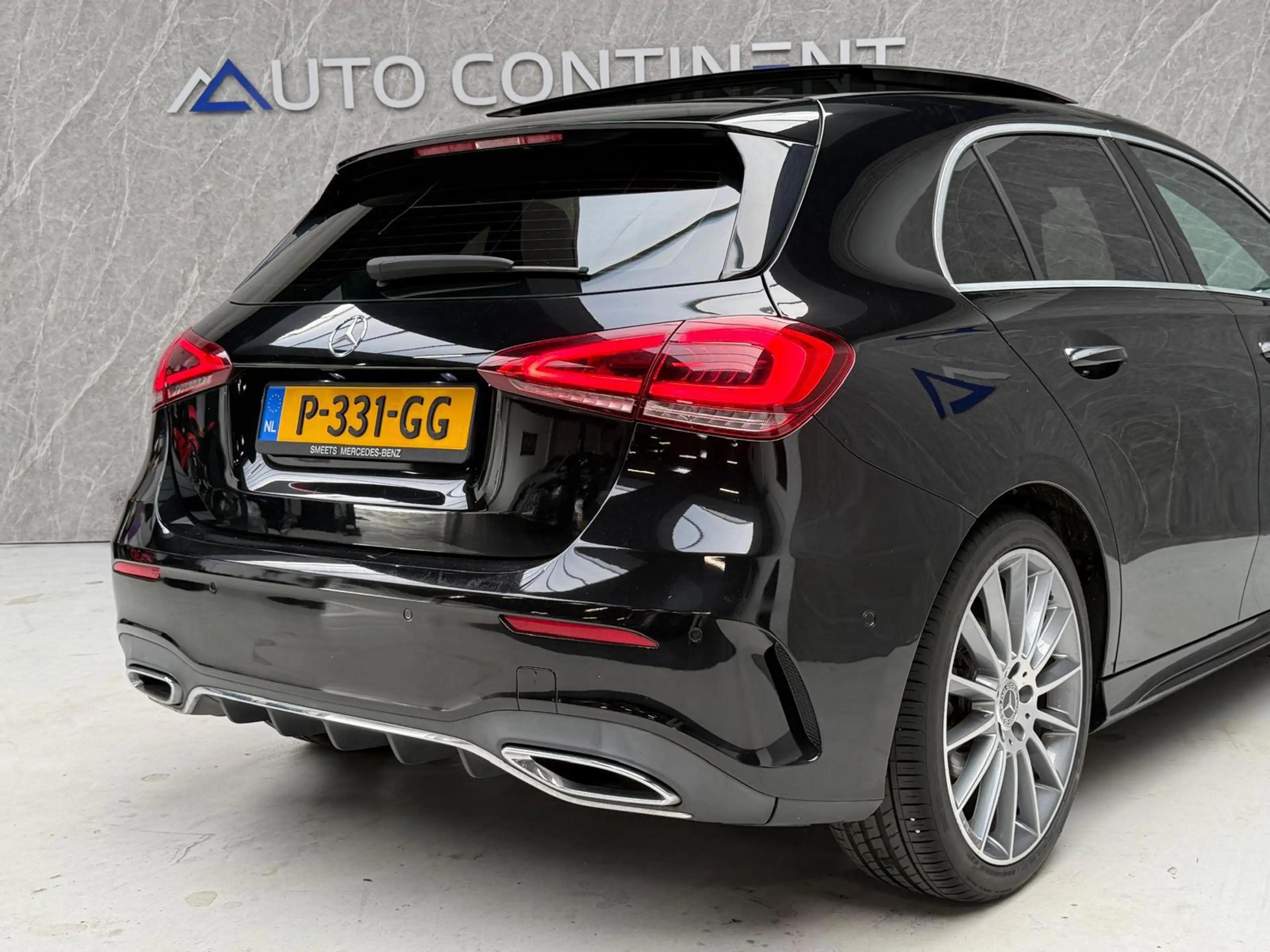 Mercedes-Benz A 180 d / AUT / APK / Panorama / Leder / Camera — photo 7