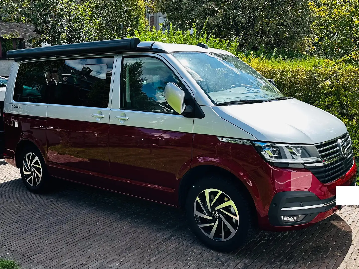 Volkswagen T6.1 California 2.0 TDI 110 kW / 150 ch DSG 4MOTION Argent - 1