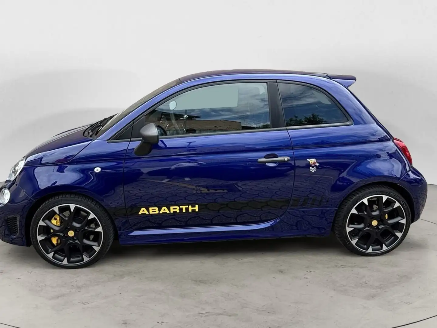 Abarth 595 Competizione 595 2016 1.4 t-jet Competizione 180cv my19 Синій - 2