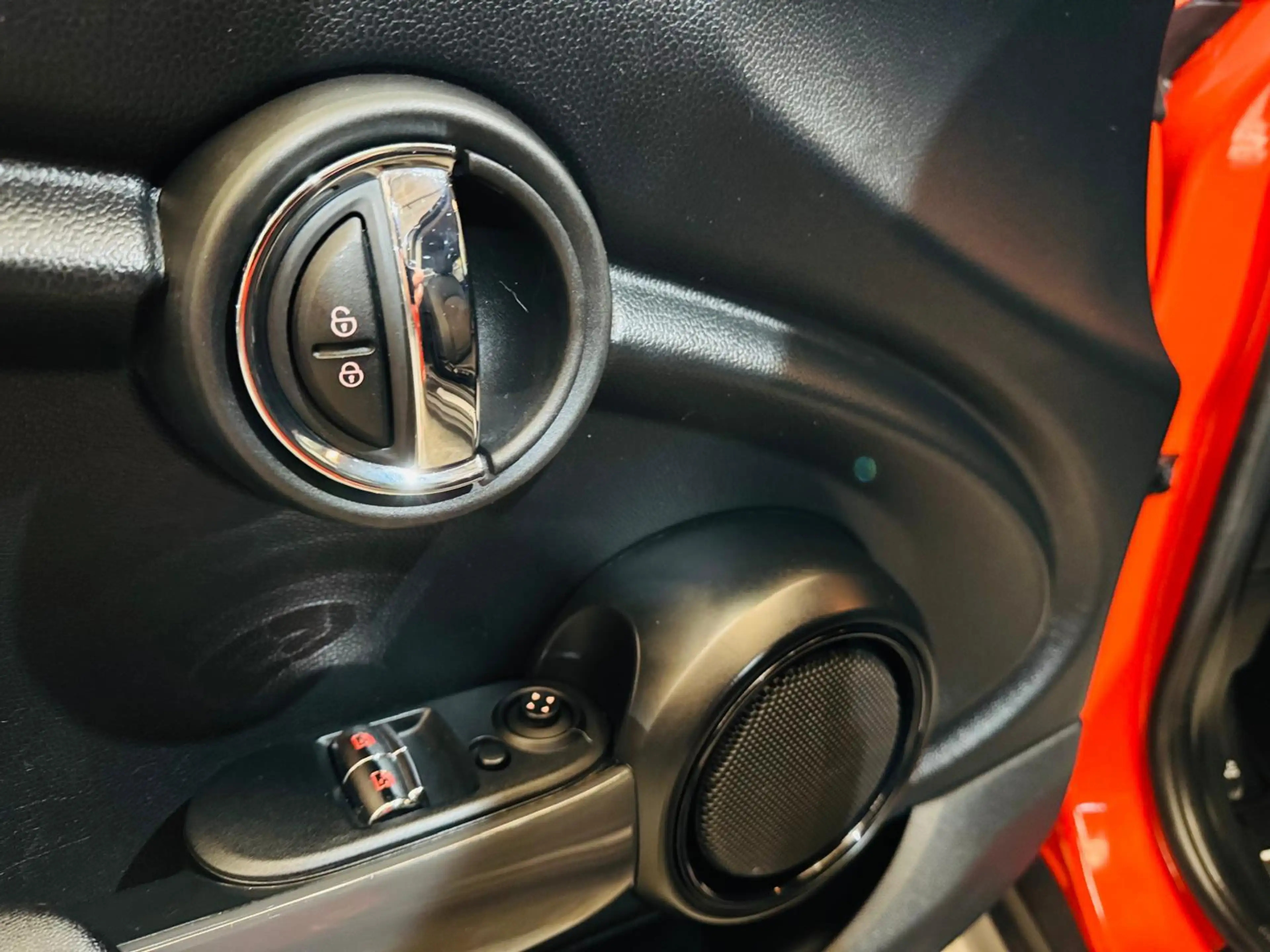 MINI One Mini 1.5A One Automatique Airco J.A Bluetooth — photo 16