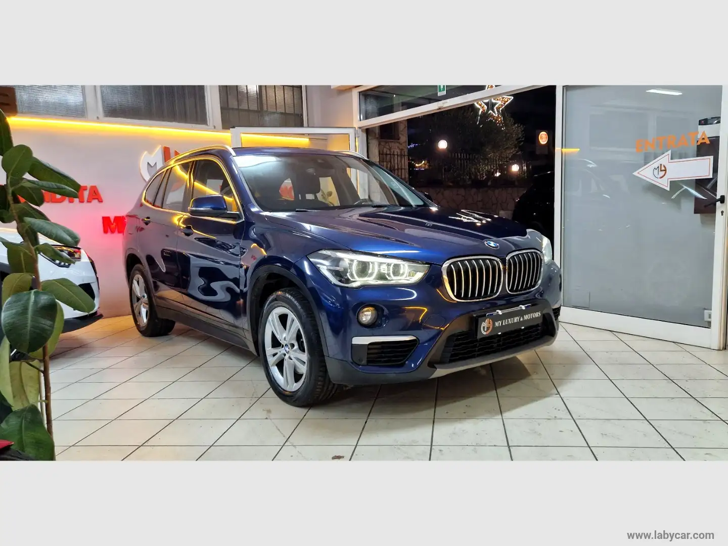 BMW X1 sDrive18d Business AUTOMATICO Blau - 1