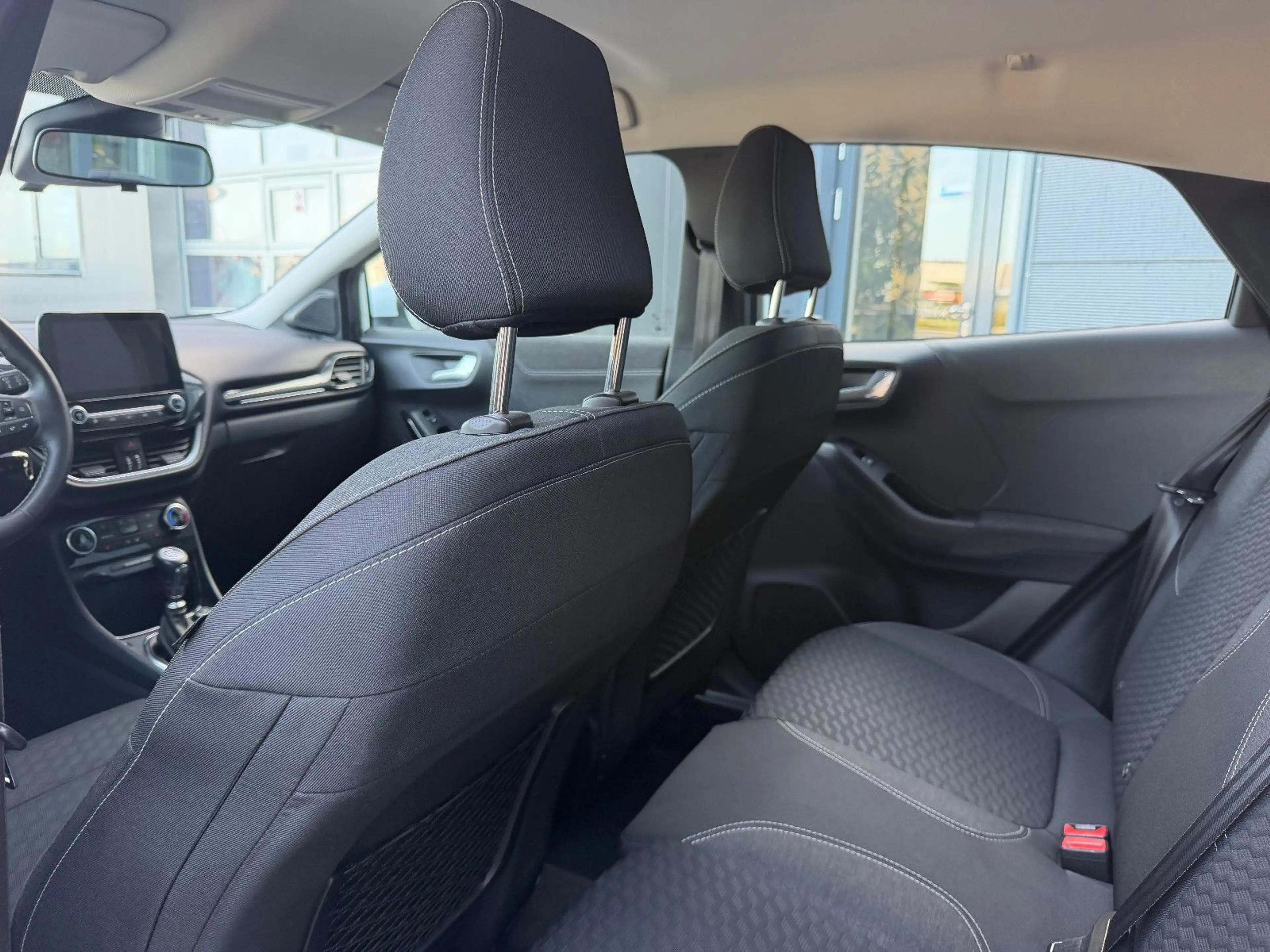Ford Puma 1.0 Ecoboost Titanium — photo 13