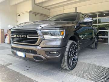 Ram 5.7 V8 Crew Cab Laramie Chrome 395cv at8 - AUTOCARRO DETRAIBILE AL 100%