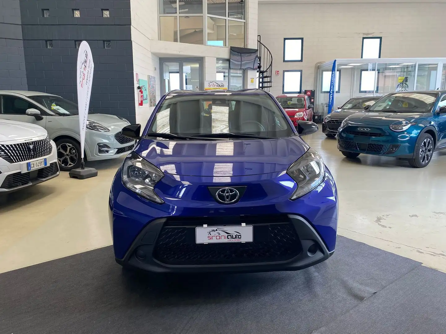 Toyota Aygo X 1.0 VVT-i 72 CV 5 porte Active - PROMO SIRONIAUTO+ Blauw - 2