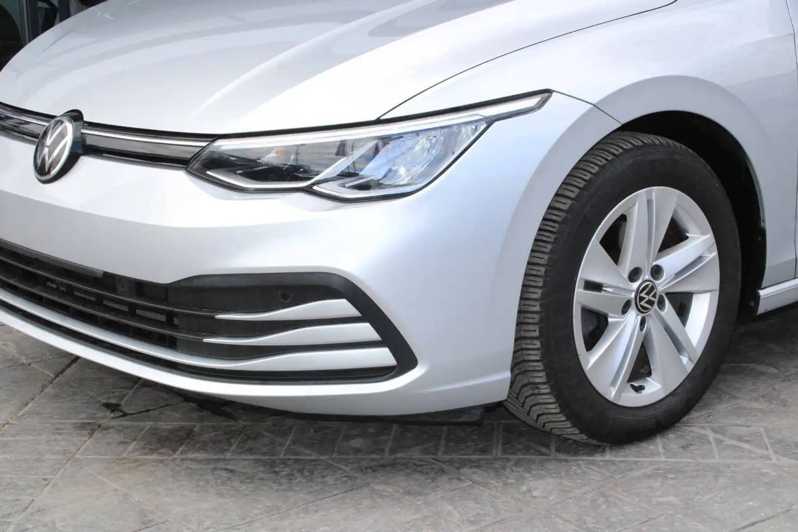 Volkswagen Golf 2.0 tdi Life 115cv dsg Con NAVIGATORE Grigio - 2