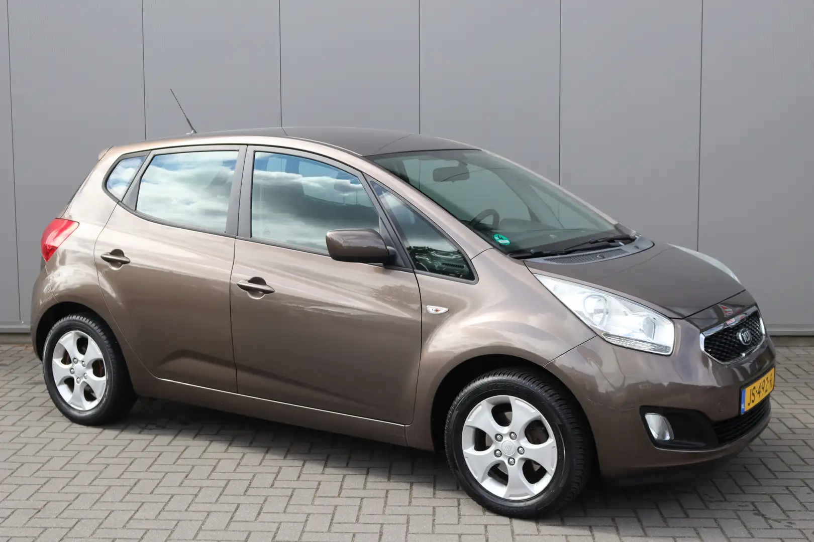 Kia Venga 1.4 CVVT Plus Pack Cruise-control/Camera/Trekhaak/ Maro - 2