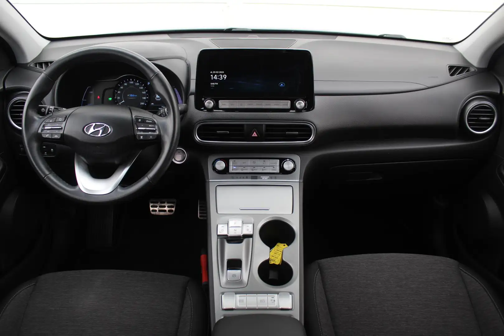 Hyundai KONA EV Comfort 64 kWh / €2000,- Subsidie Mogelijk / Na Grijs - 2