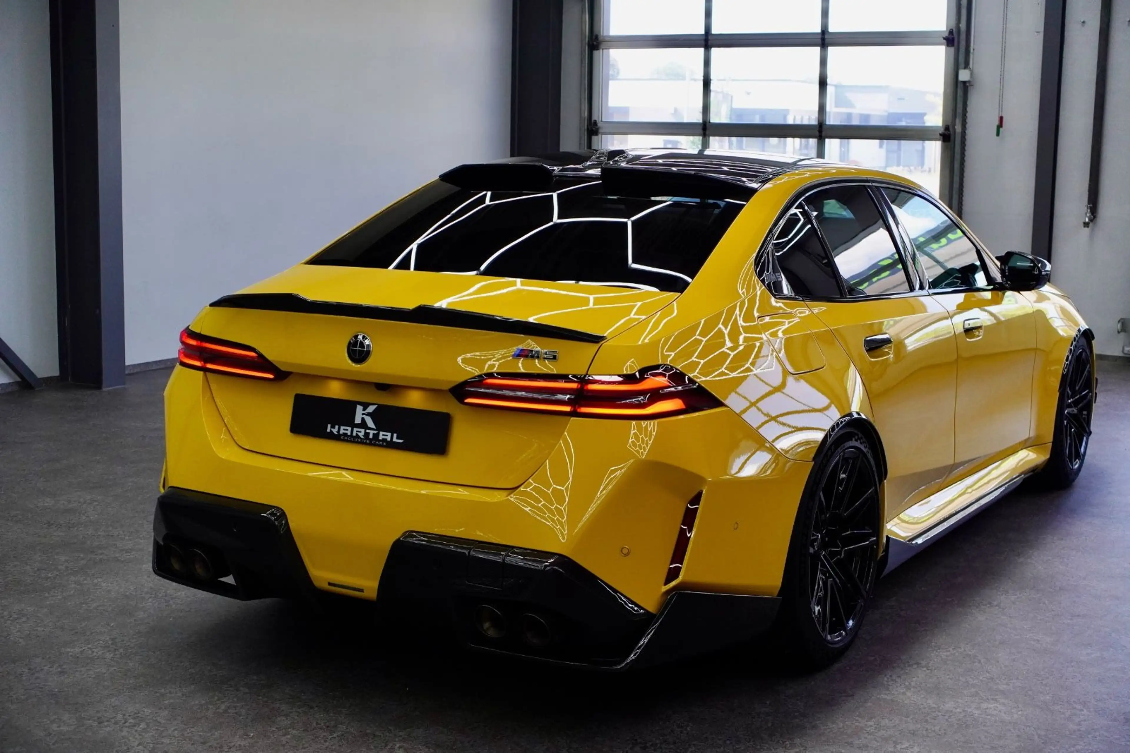 BMW M5 G60 |SPEEDGELB|CARBON| KERAMIK|MPerformance — photo 11