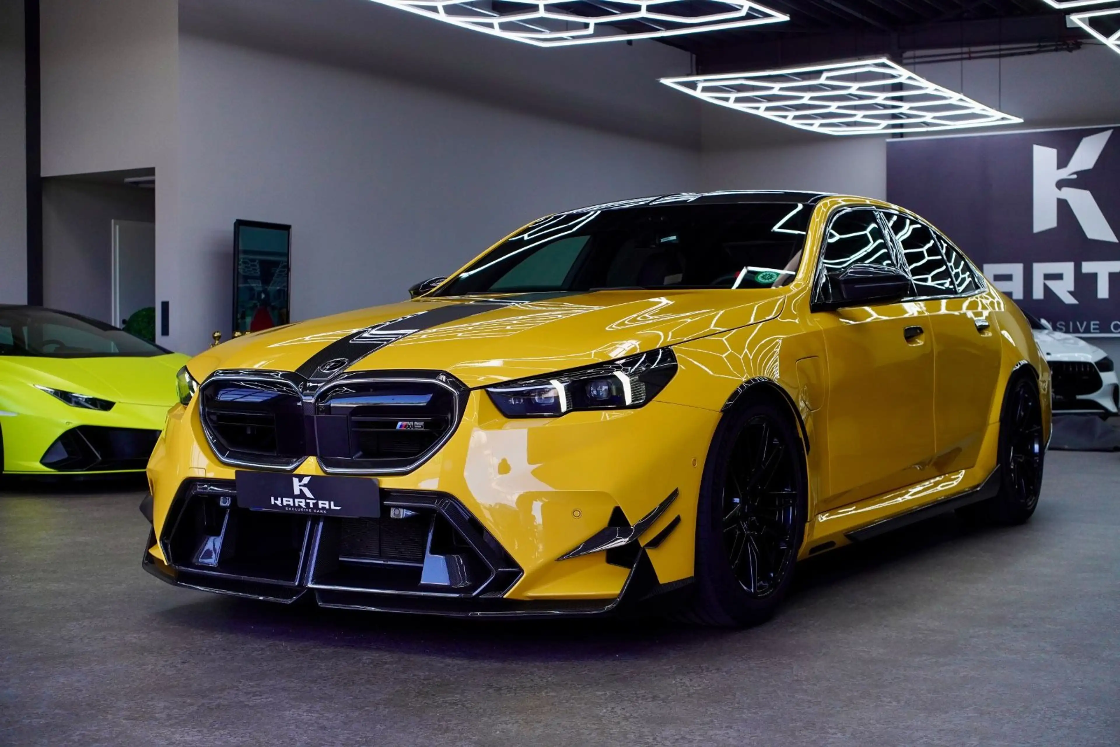 BMW M5 G60 |SPEEDGELB|CARBON| KERAMIK|MPerformance — photo 2