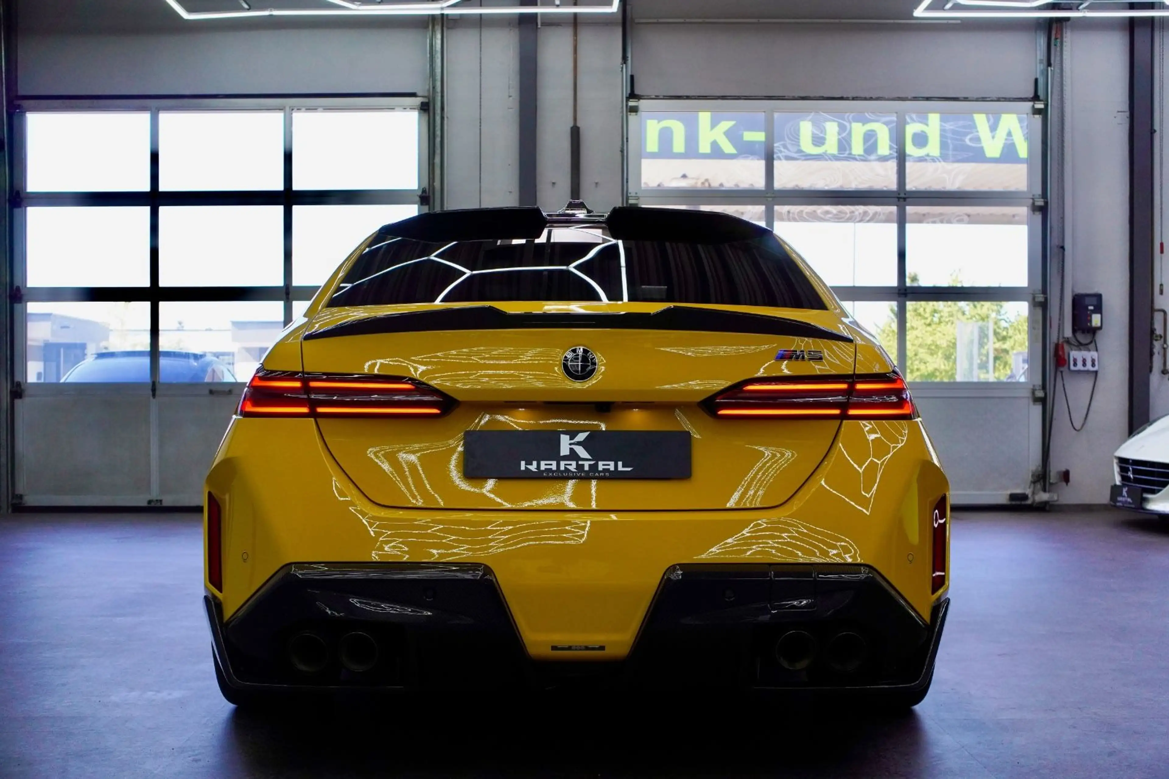 BMW M5 G60 |SPEEDGELB|CARBON| KERAMIK|MPerformance — photo 7