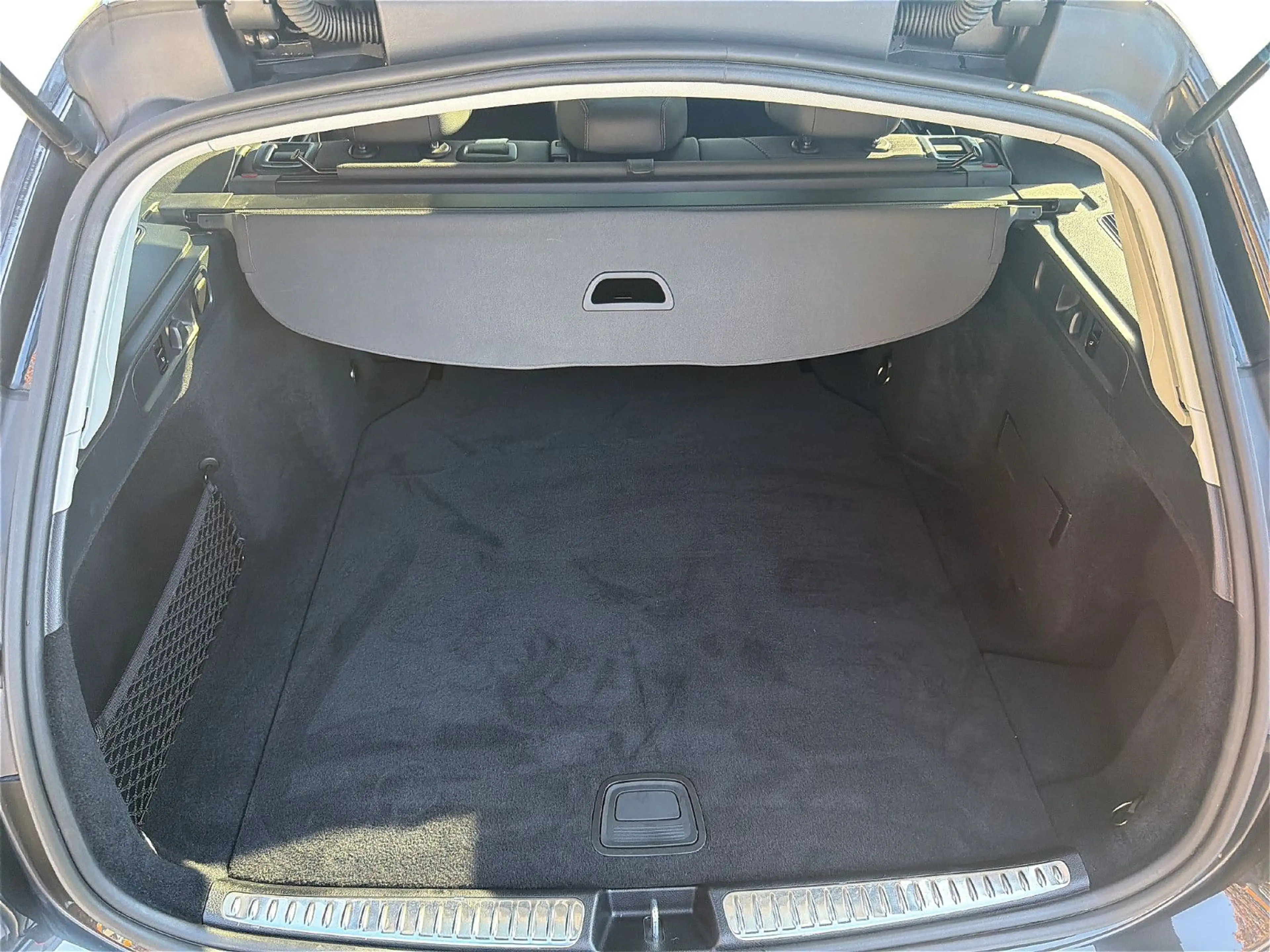 Mercedes-Benz C 220 d T-Modell 4Matic /Burmester/Panorama — photo 13