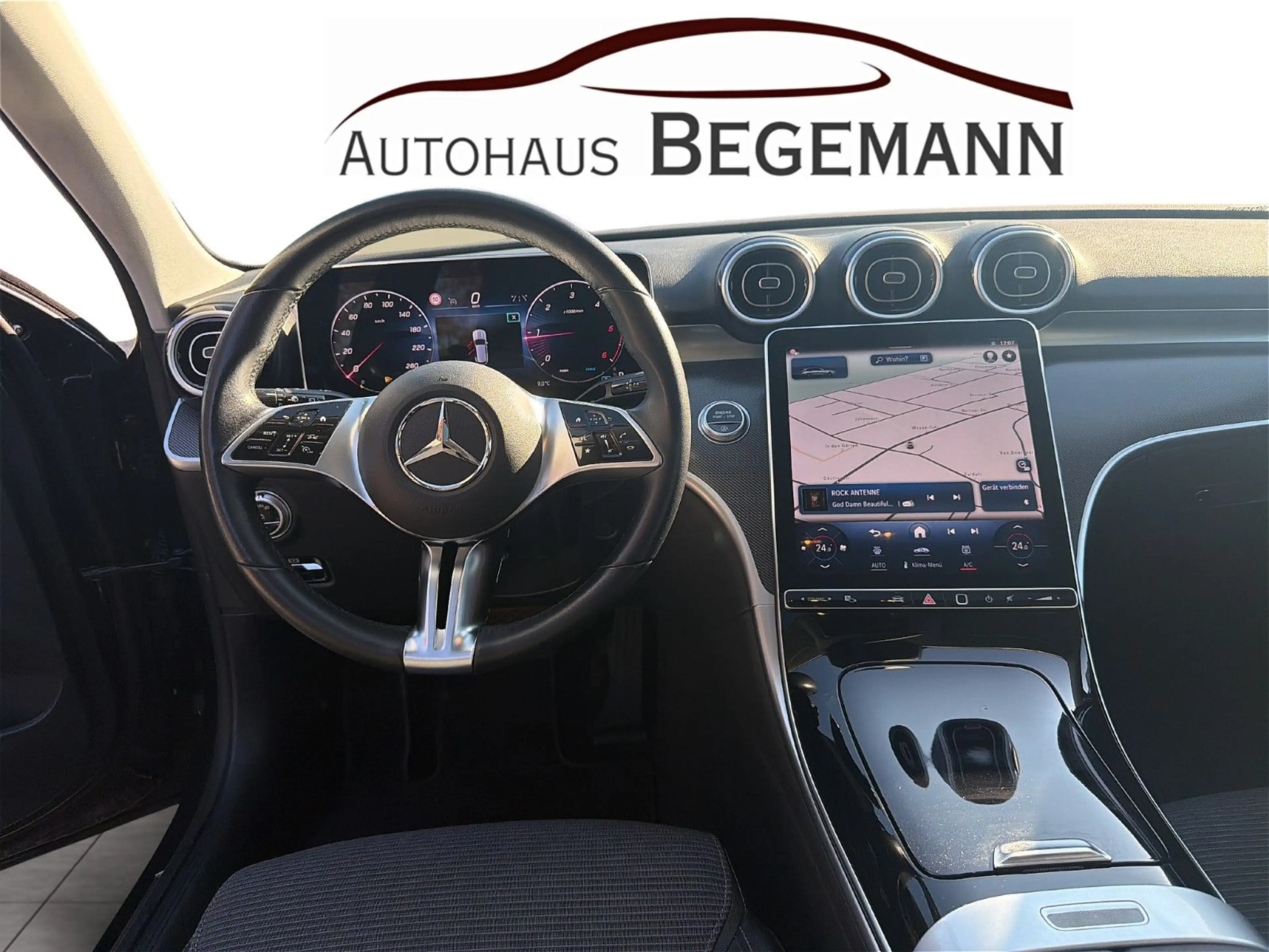 Mercedes-Benz C 220 d T-Modell 4Matic /Burmester/Panorama — photo 15