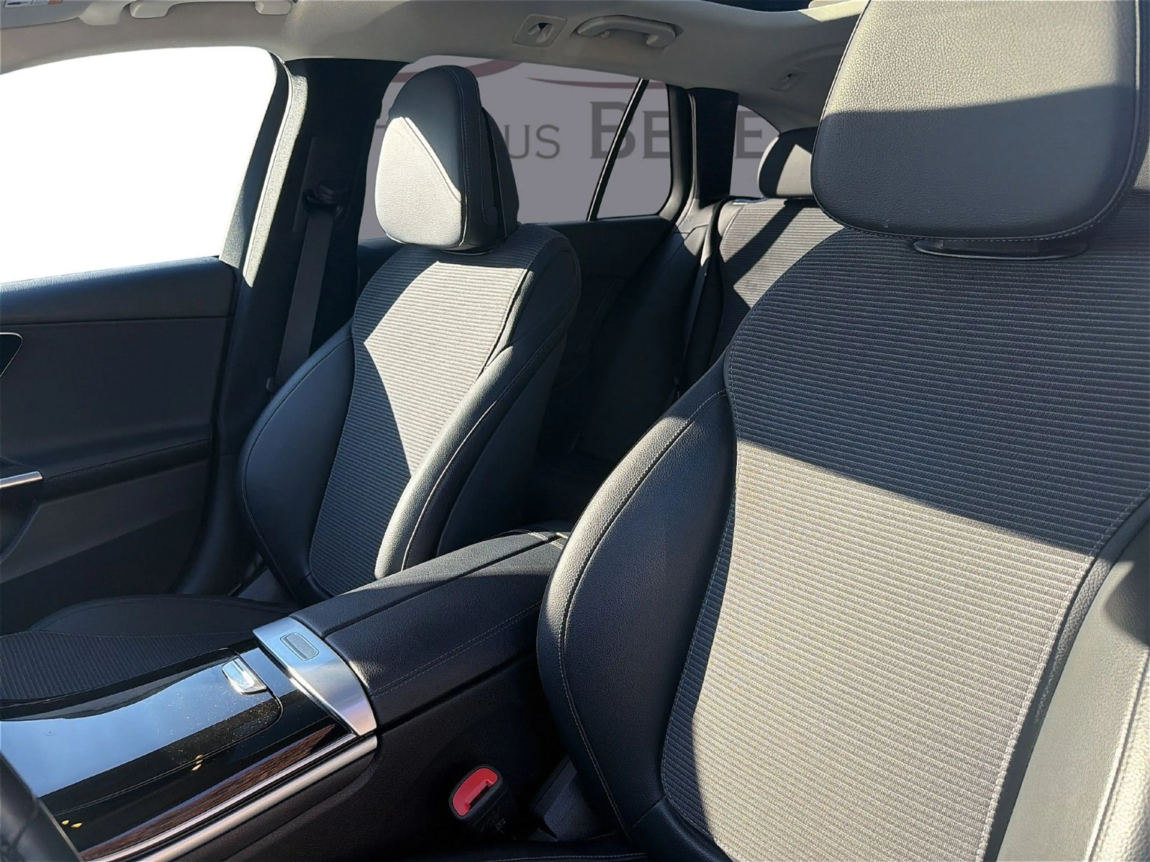 Mercedes-Benz C 220 d T-Modell 4Matic /Burmester/Panorama — photo 11