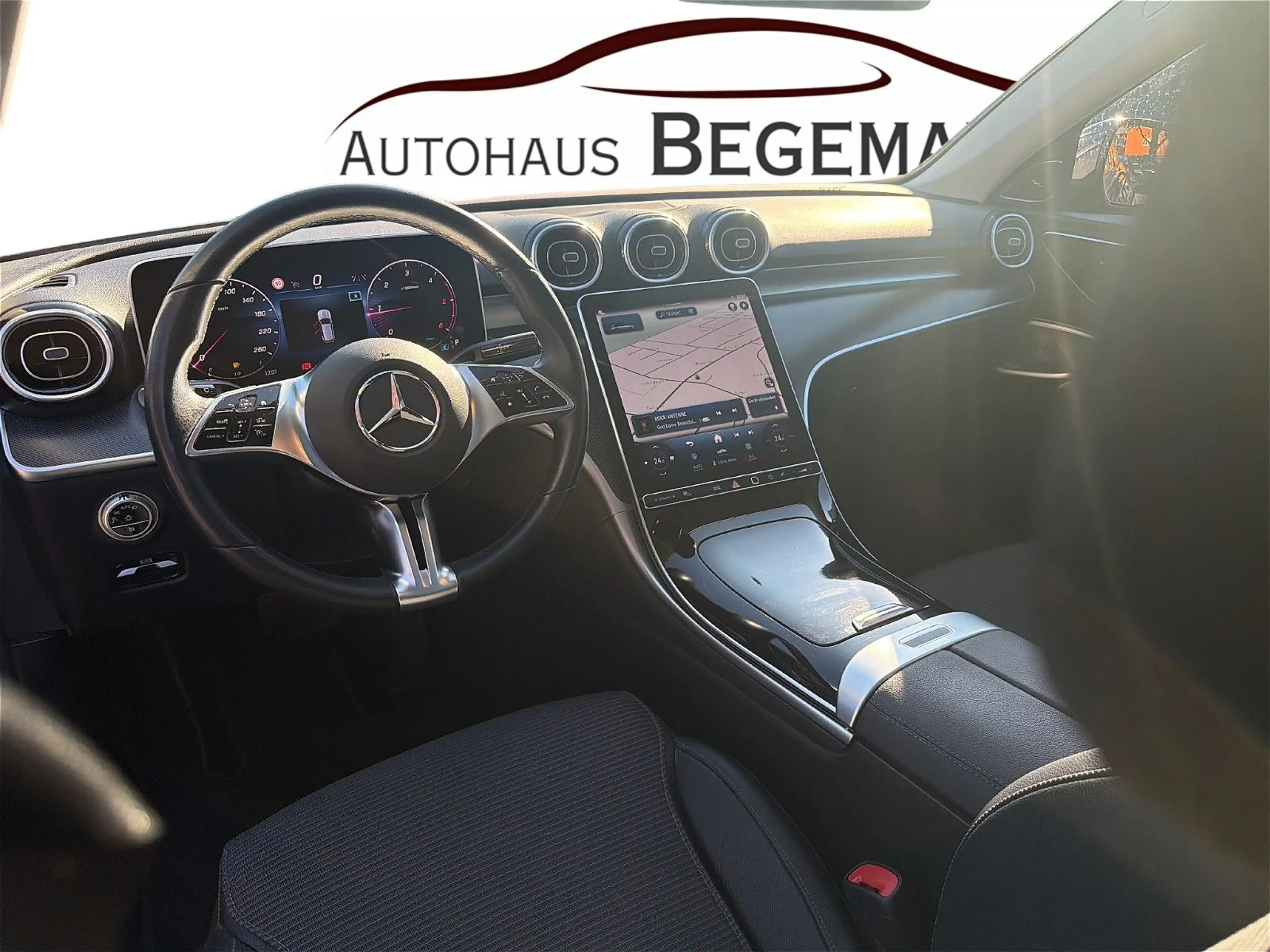 Mercedes-Benz C 220 d T-Modell 4Matic /Burmester/Panorama — photo 14