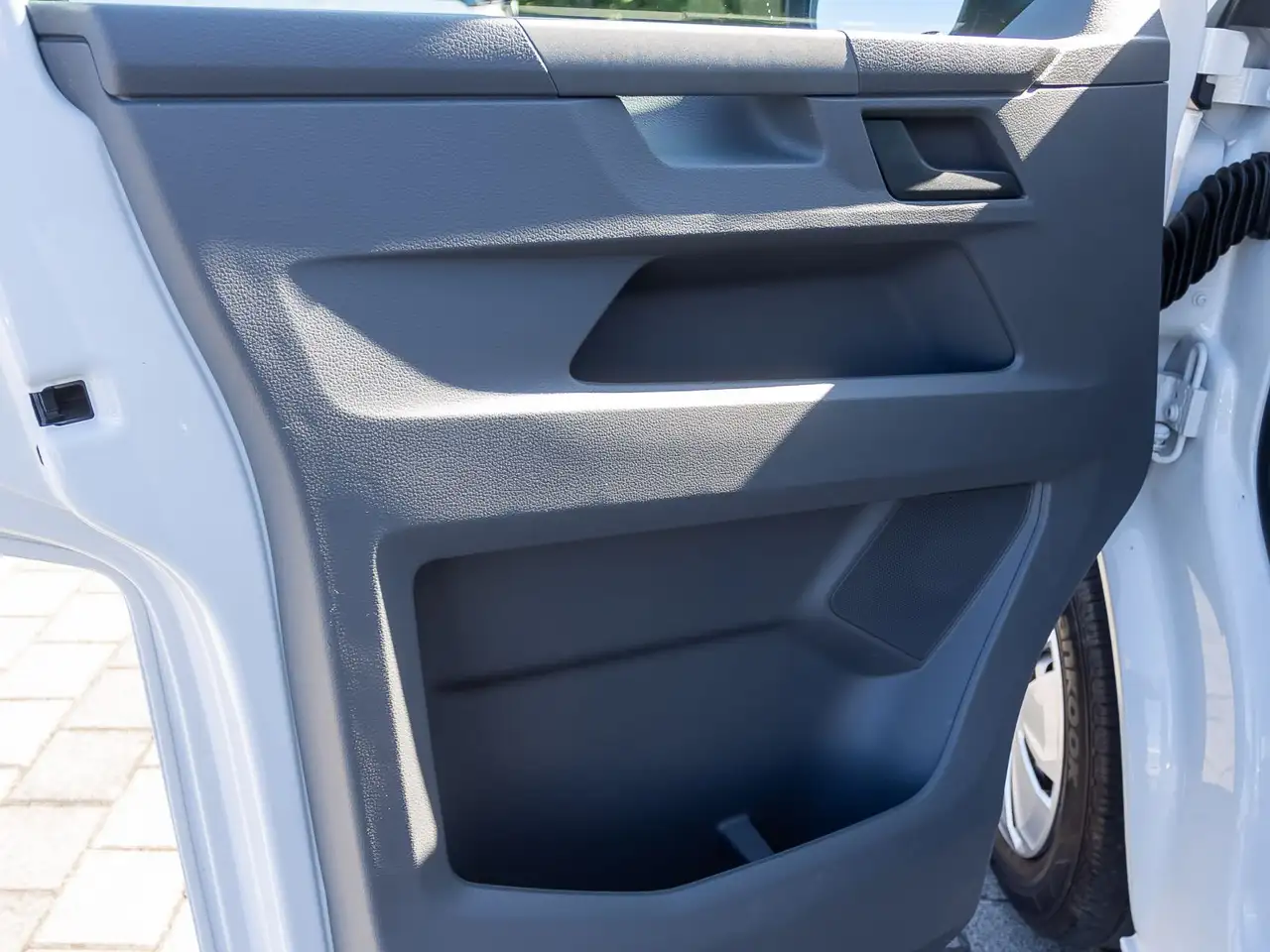 Volkswagen T6.1 Transporter T6.1 Kasten KR 2.0TDI Klima GRA EPH CarPlay DAB, миниатюра 10