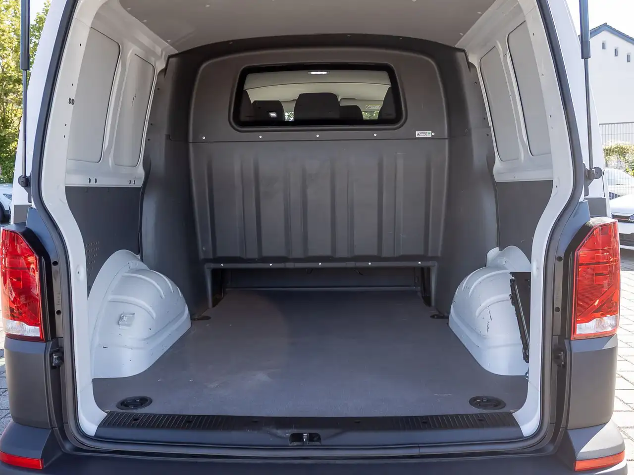 Volkswagen T6.1 Transporter T6.1 Kasten KR 2.0TDI Klima GRA EPH CarPlay DAB, миниатюра 16