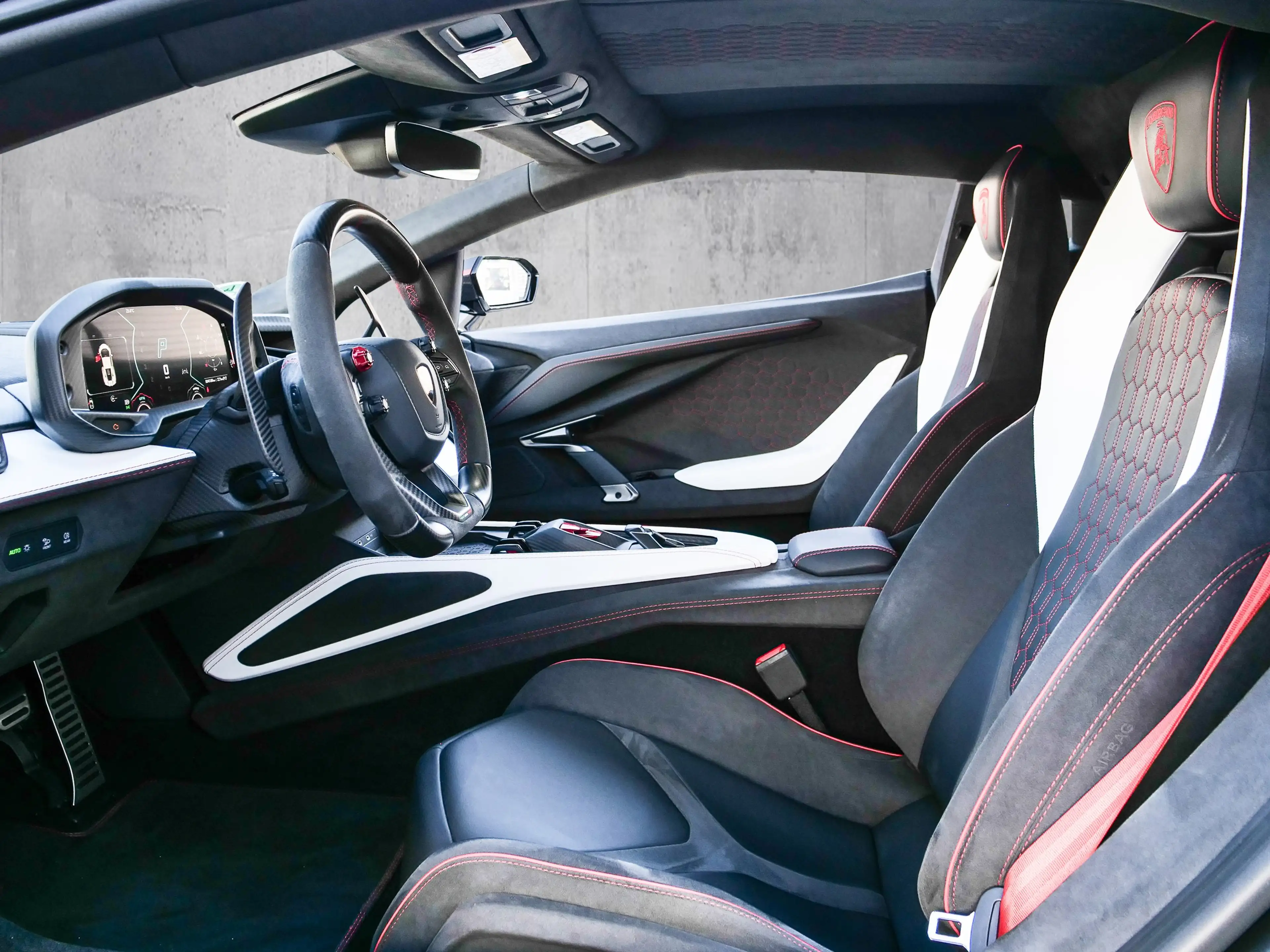 Lamborghini Revuelto Bianco Asopo, Full High Assistant Pack — photo 8