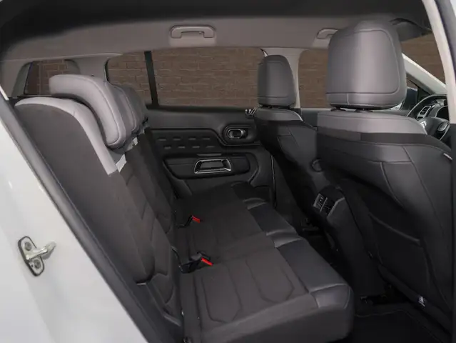 Citroen C5 Aircross view 9