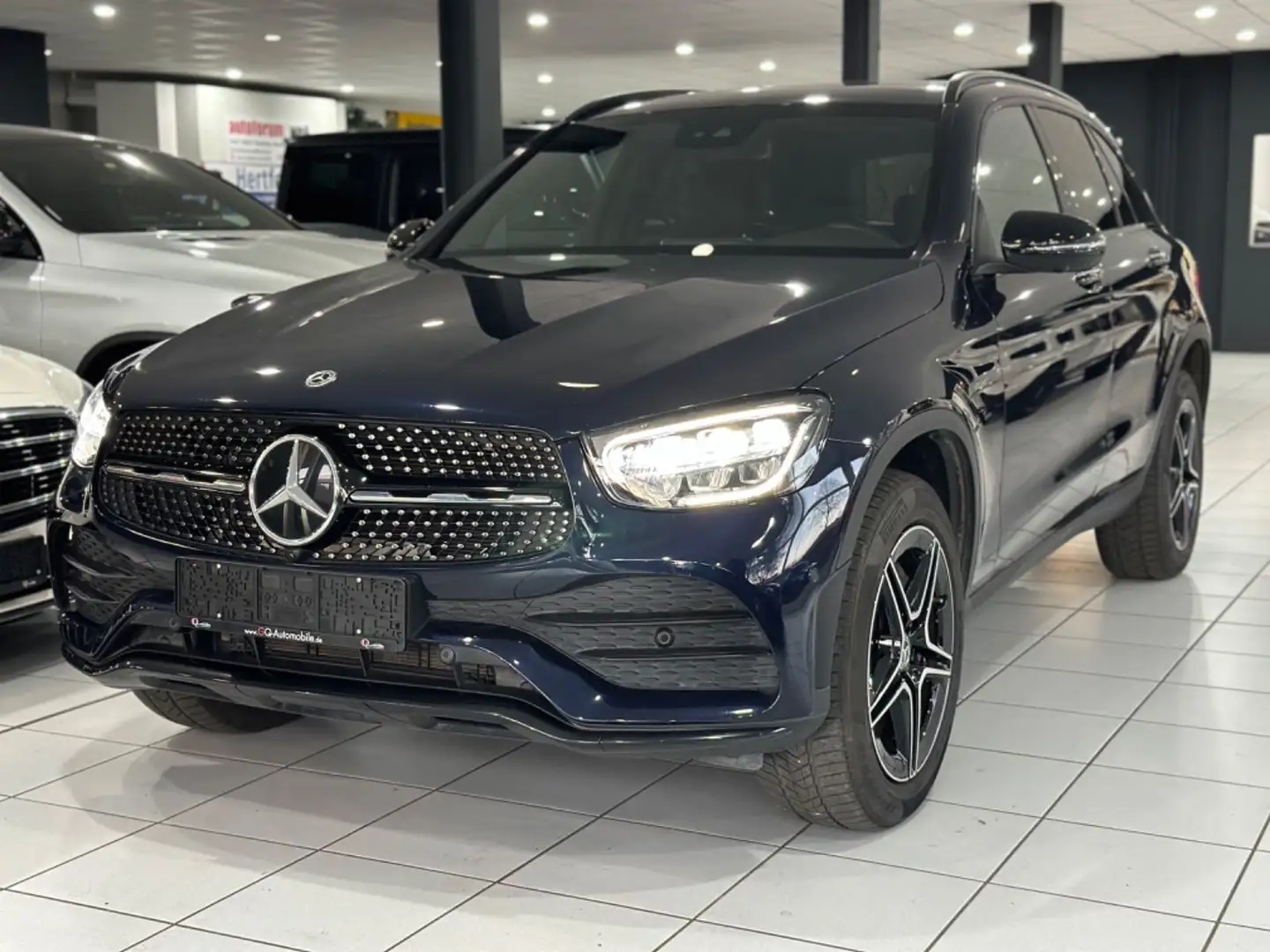 Mercedes-Benz GLC 300 e 4Matic*AMG-LINE*PANO*360*AMBIENT*NIGHT Blau - 1