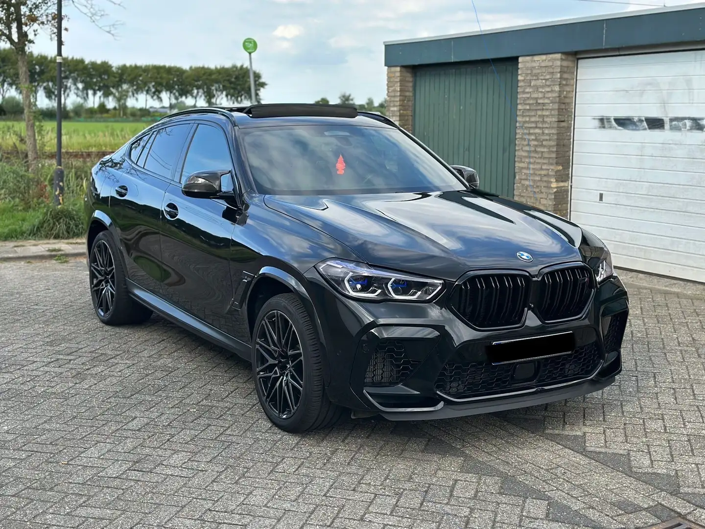 BMW X6 M 4.4 V8 Competition OPF (EU6AP) Zwart - 2